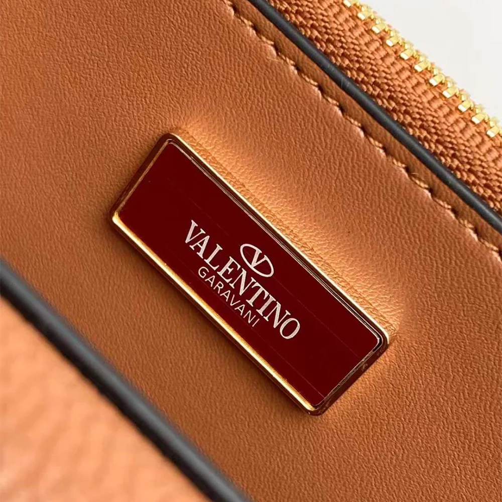 Valentino Mini Rockstud Cross-Body Bag (7A regular version)
