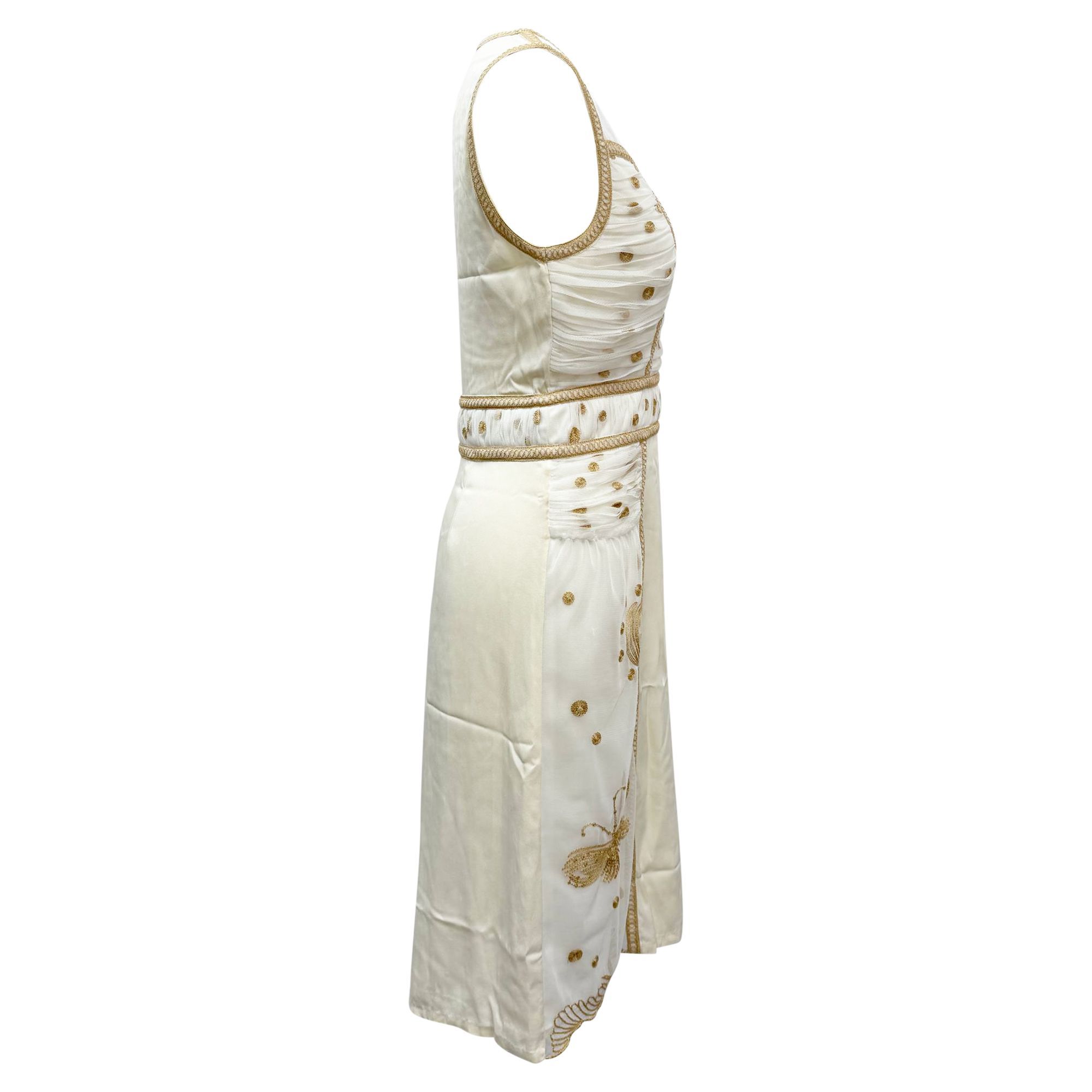 Diane Von Furstenberg Preloved V-Neck Knee-Length Dress in Cream Polyester
