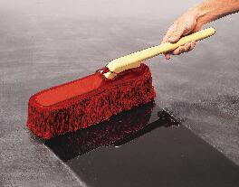 The Original 62442 California Car Duster with 15-in Cleaning Head, Red