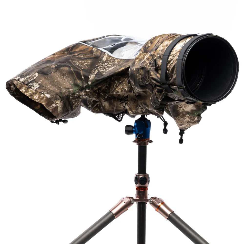 Think Tank Hydrophobia DM 300-600 V3 rain cover for spotlight