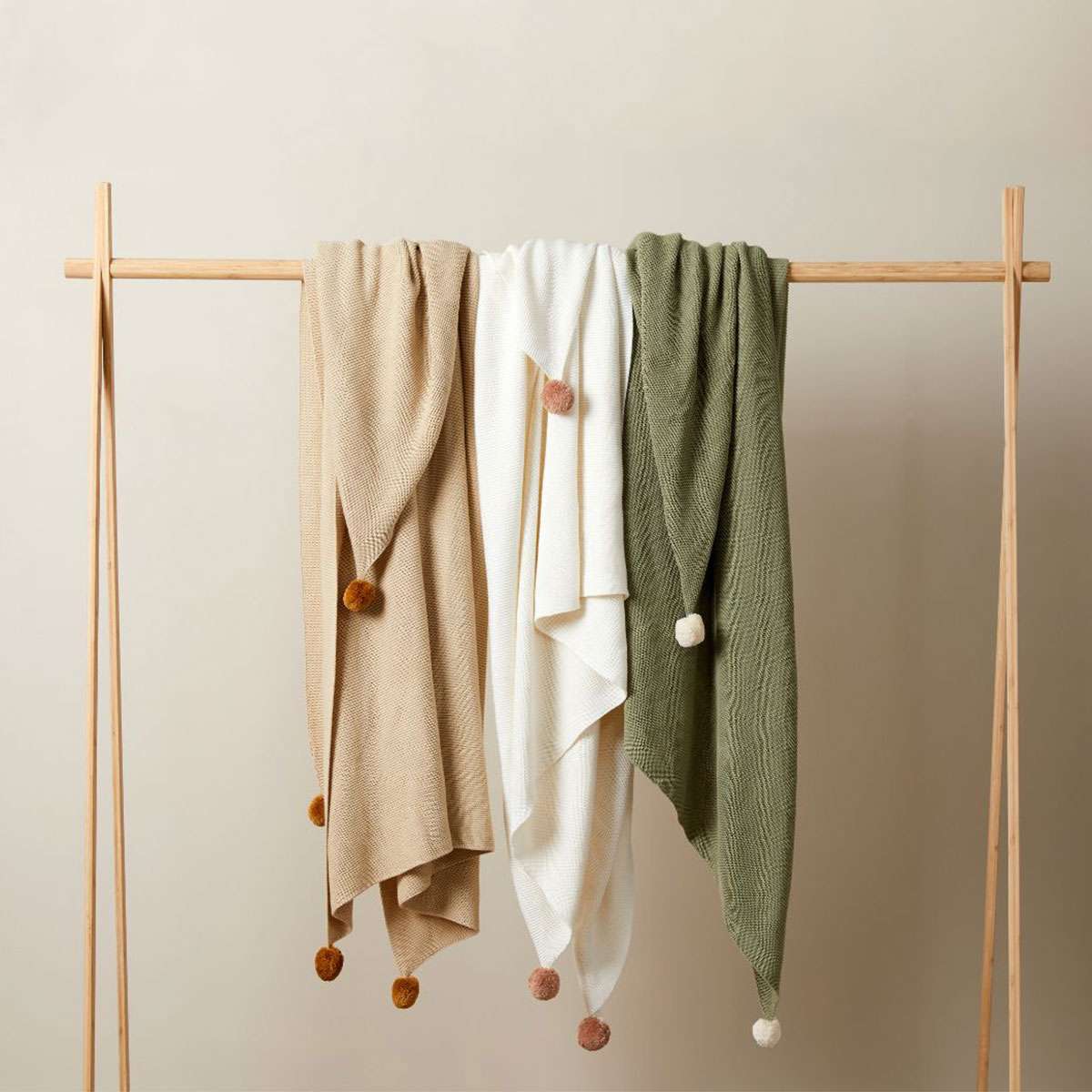 Priya Pompom Knit Throw - Oatmeal/Mustard