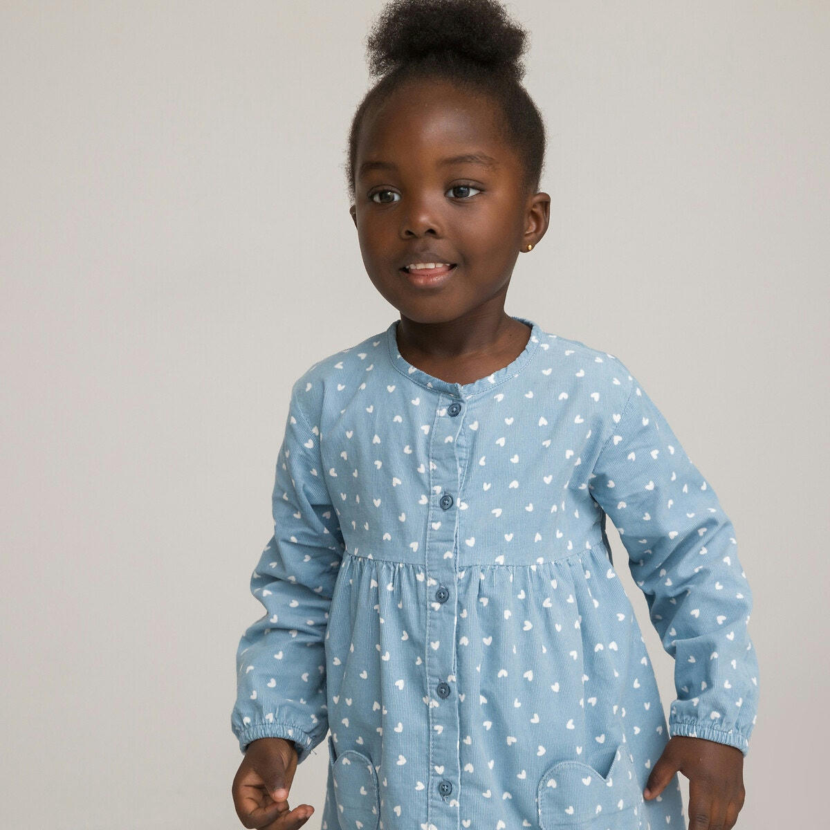 Robe en velours, motif 