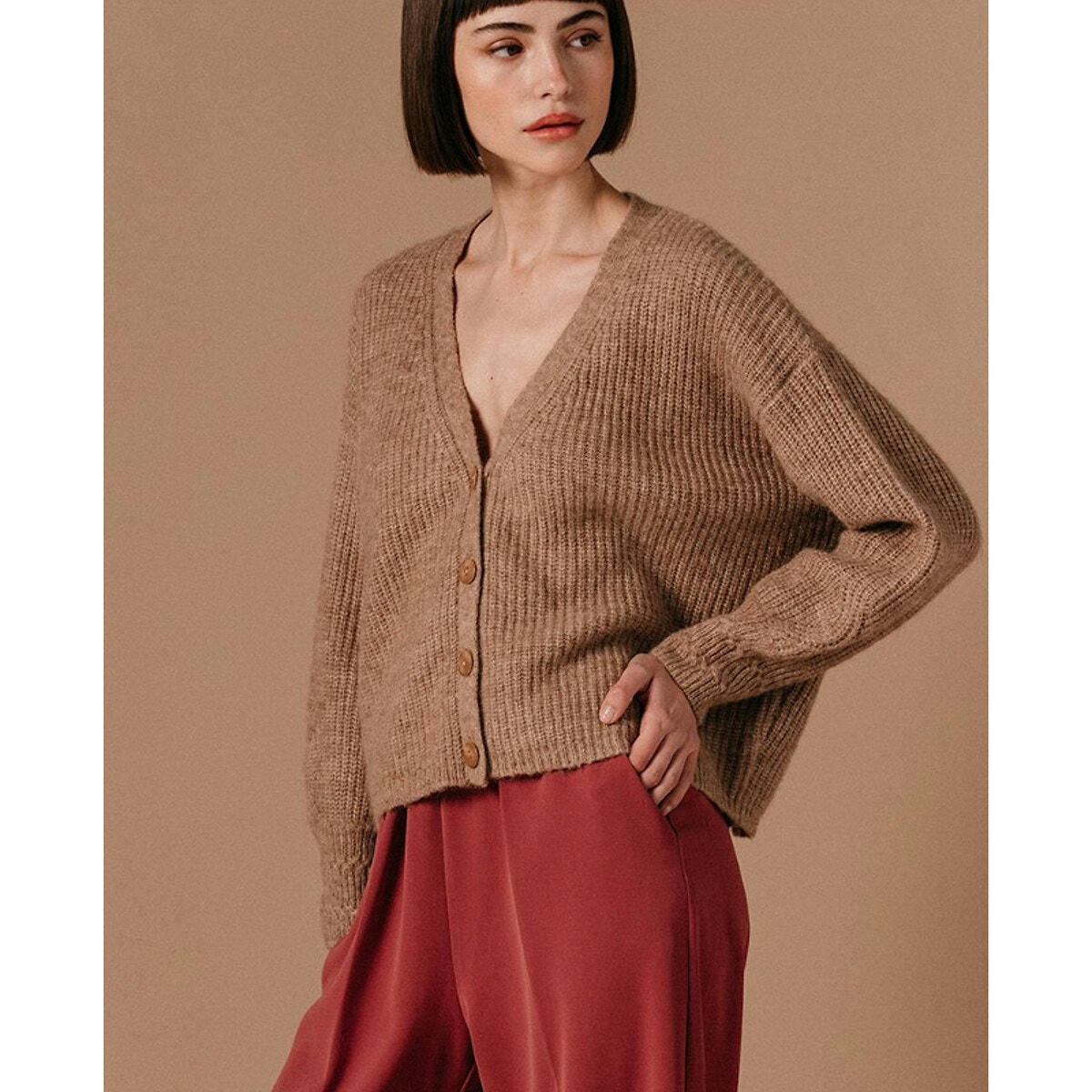Cardigan  Lamia col V tricot en côtes perlées