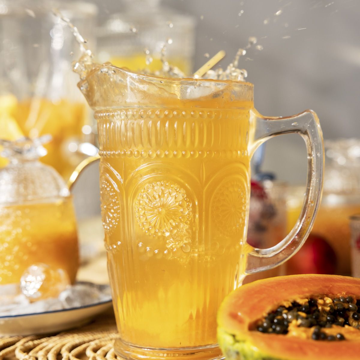 Dzbanek BARREL z uchem 1,3 l