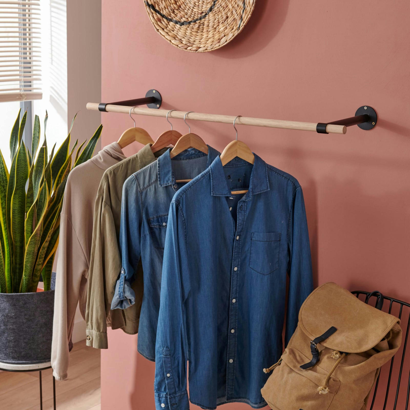 LOLA - Penderie murale bois et métal L100 cm Noir