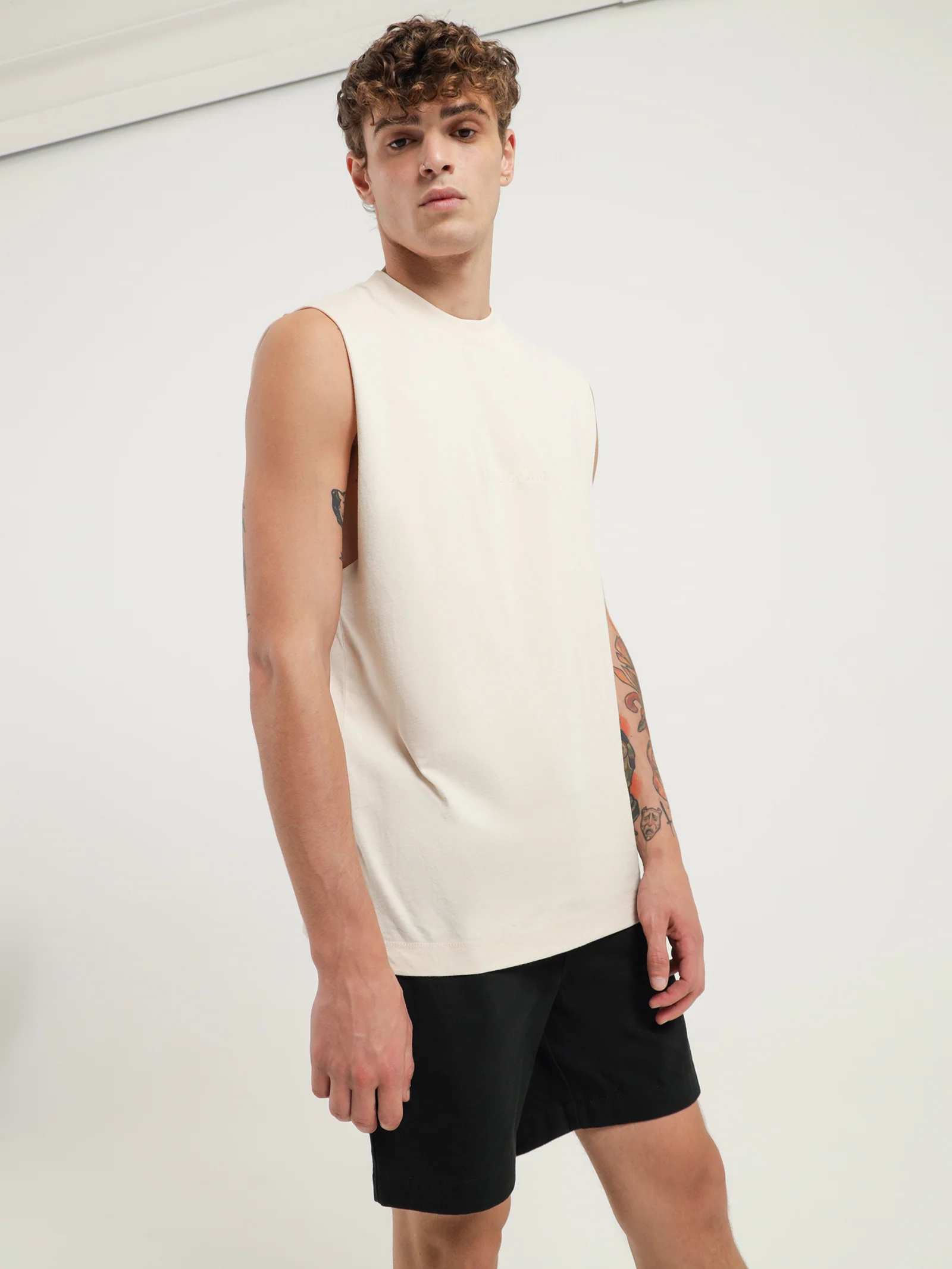 Tonal Logo Muscle