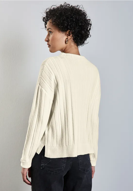Pullover mit Rippstruktur