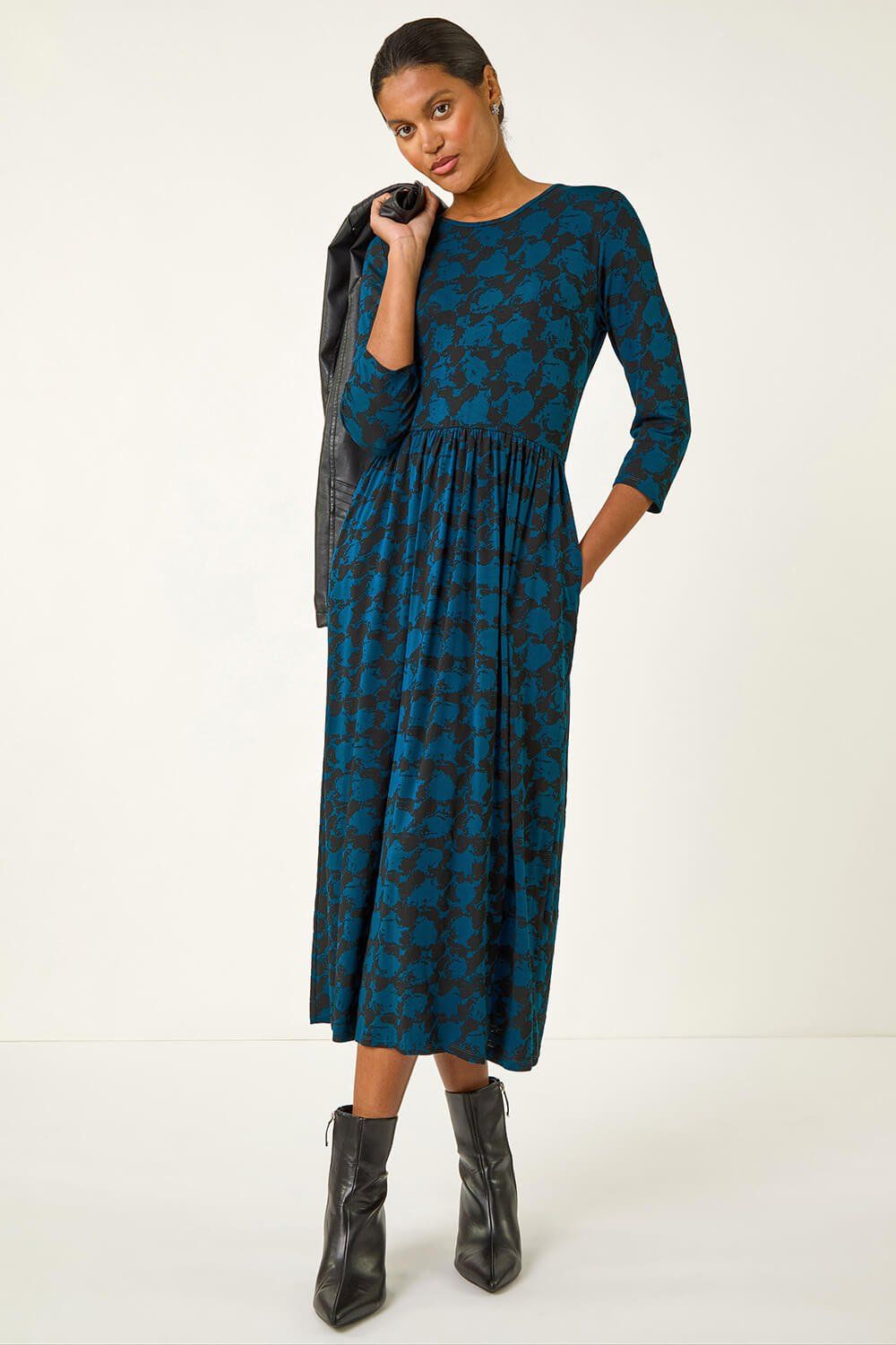 Roman Abstract Print Gathered Stretch Midi Dress