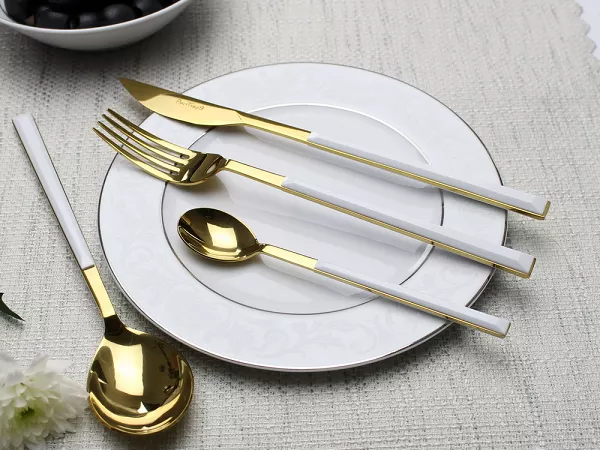 Komplet sztućców 24 cz. na 6 osób PINTI1929 - Sushi Anniversary Gold&White (2.5 mm) - pudełko 23.17Y0.K091.K24