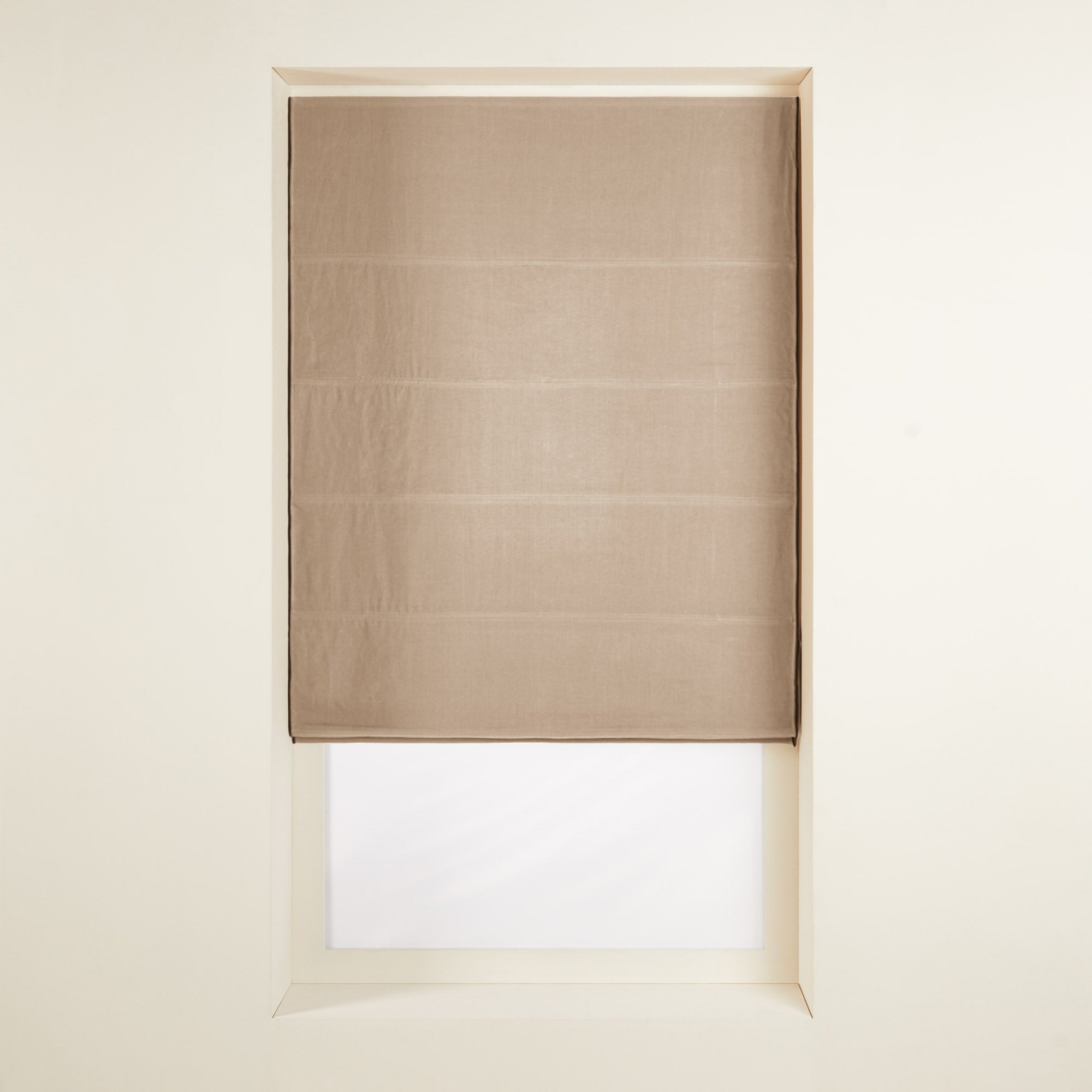 Madura Verduisteringsrolgordijn Carlina zandhommel en zwarte hommel 45x220 cm