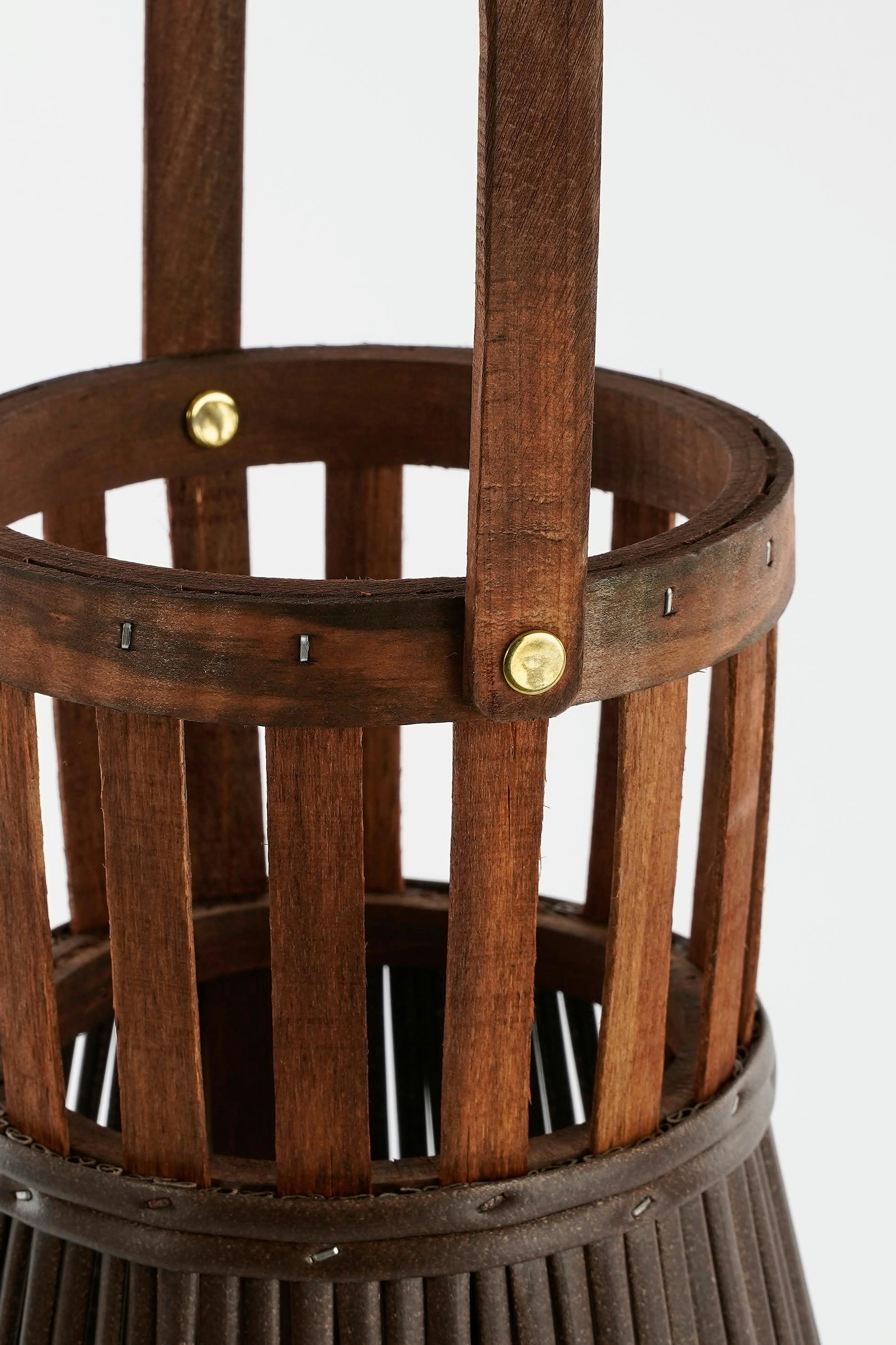 COSMO - Lanterne en polyester recyclé marron foncé H45