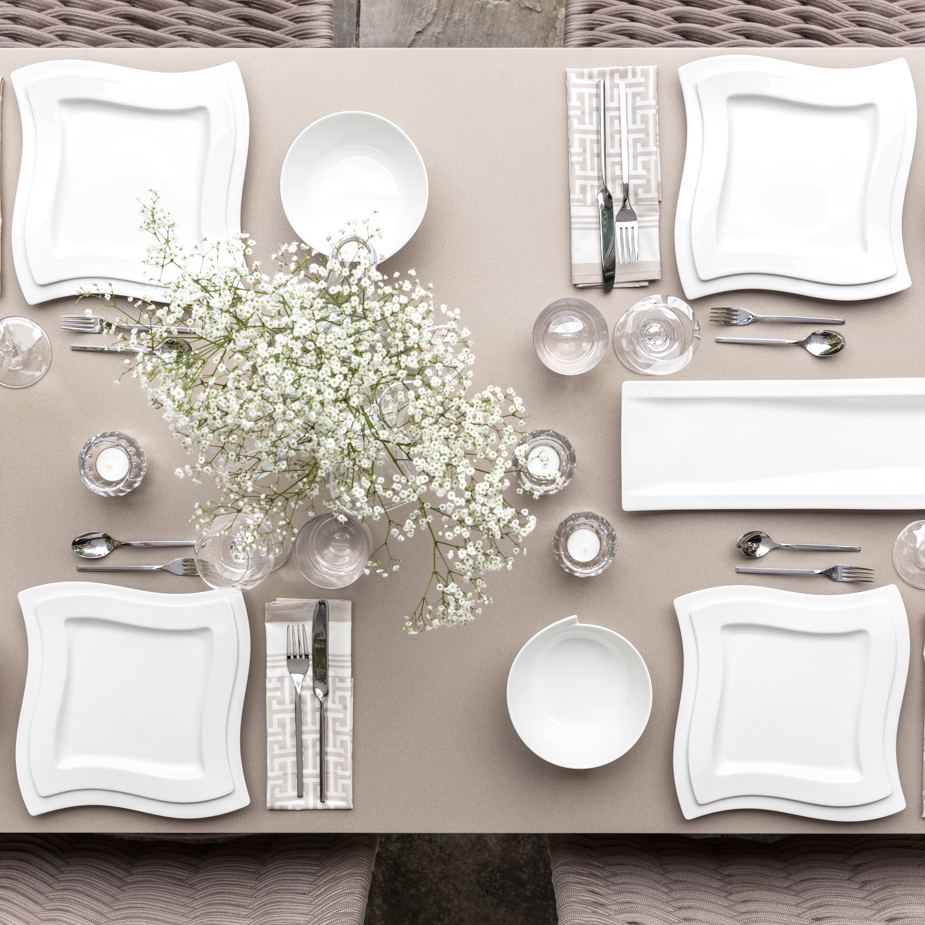 NewWave 64-piece flatware set - stainless steel