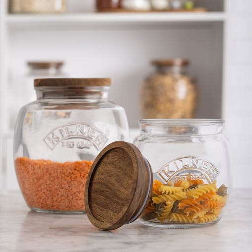 Kilner Universal Storage Jar with Acacia Lid 2L