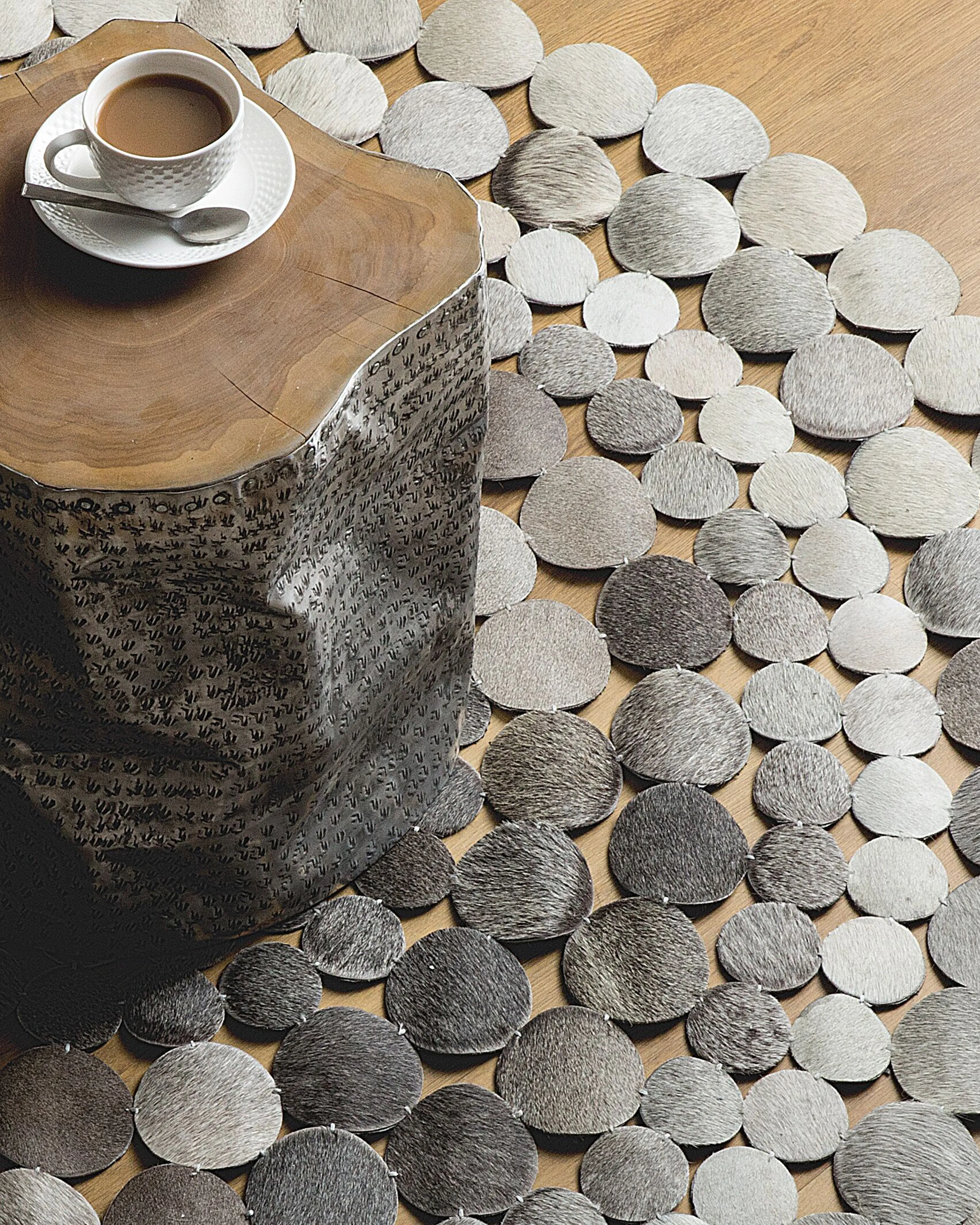 Rug HILVAN Grey ? 140 cm Leather