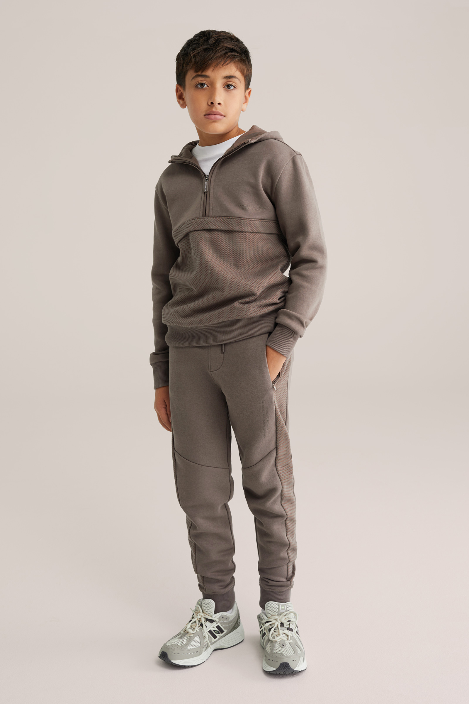 Jongens hoodie met quarter-zip en structuur