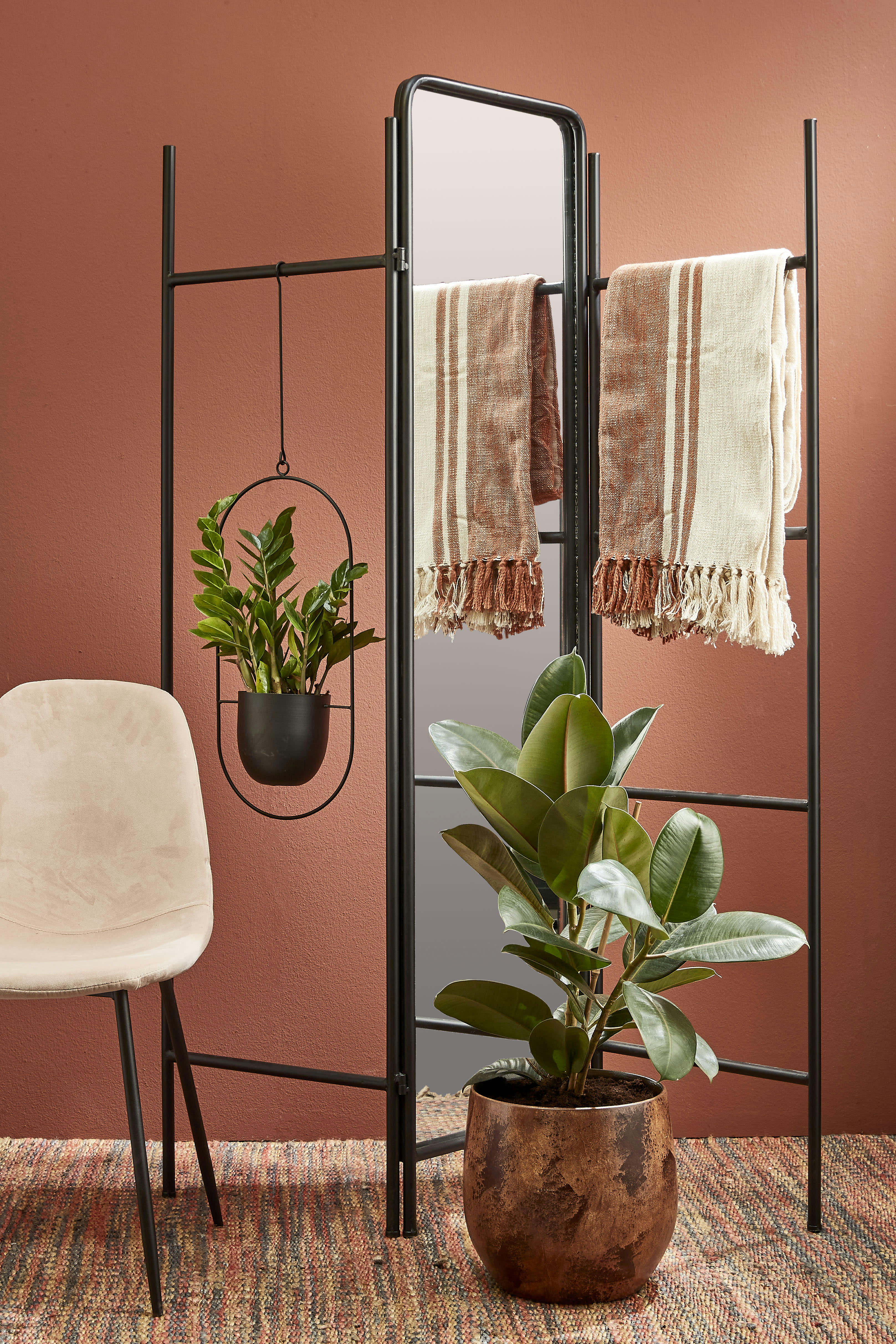 DEXTER - Cache-pot suspendue en métal noir H83