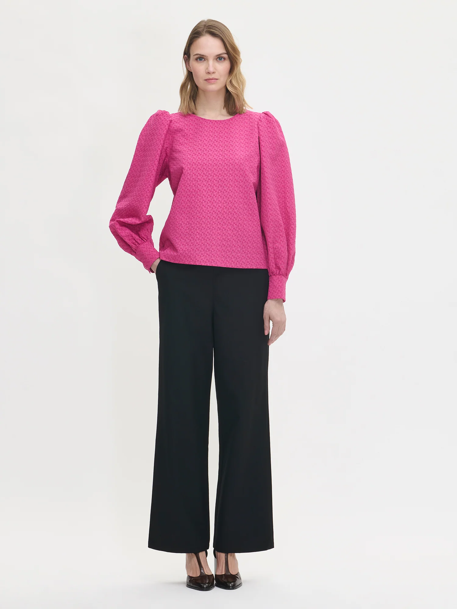 RELIEFI pusero - pinkki