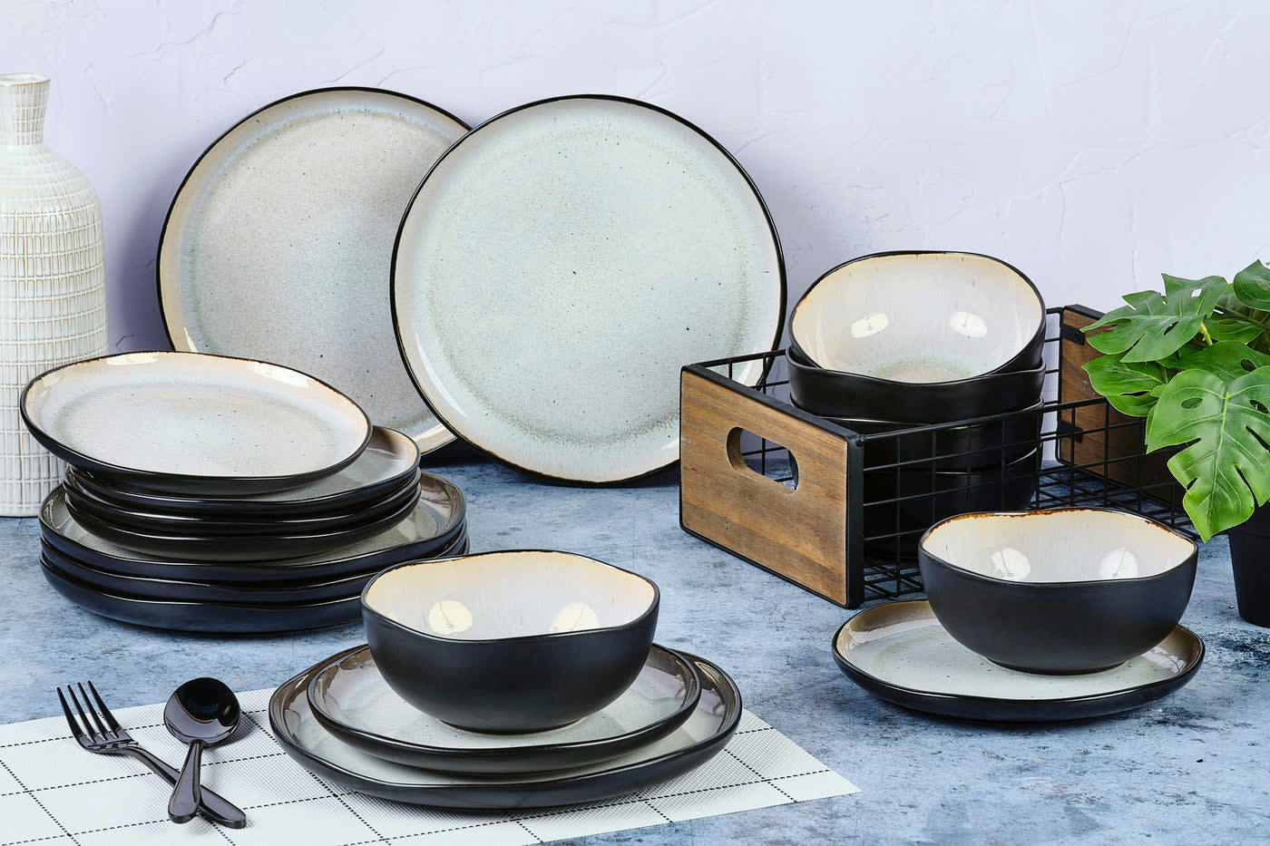 REACTIV - Set vaisselle 18 pièces en grès blanc