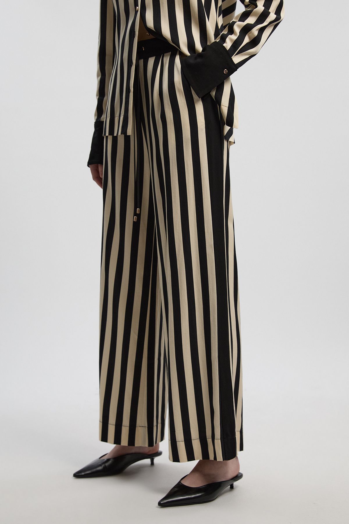 KarenMillen Mono Fluid Stripe Cotton Mix Woven Trouser