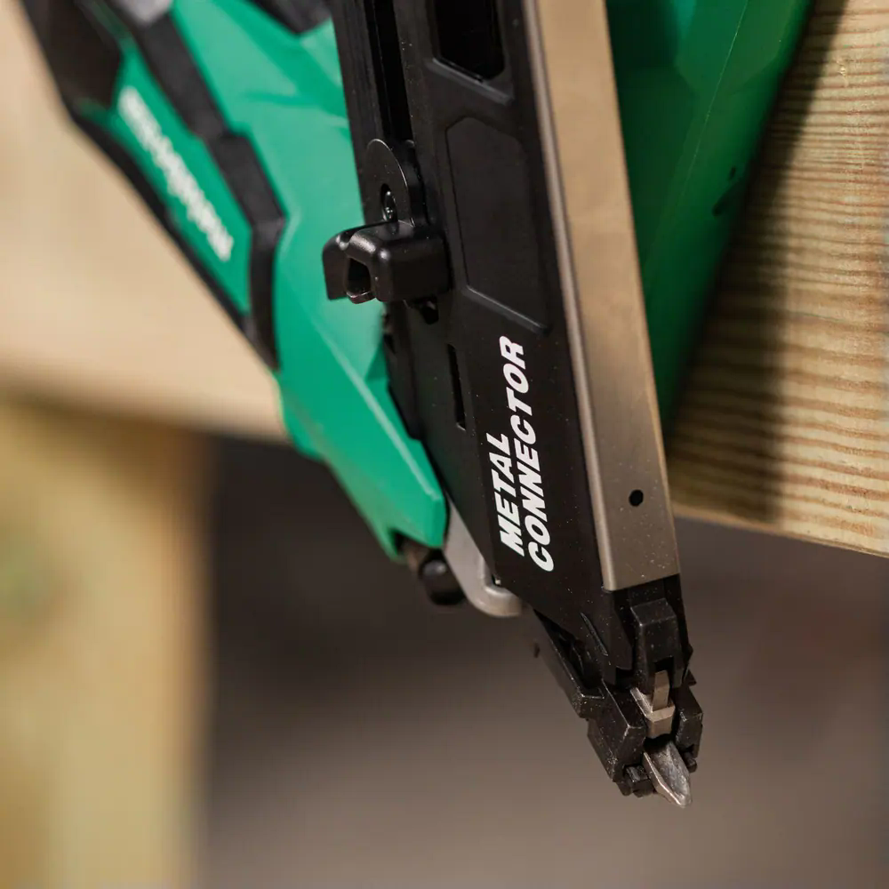 Metabo HPT 2-1/2-in Metal Connector Nailer