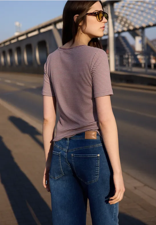 T-Shirt mit Rundhals und Knöpfen