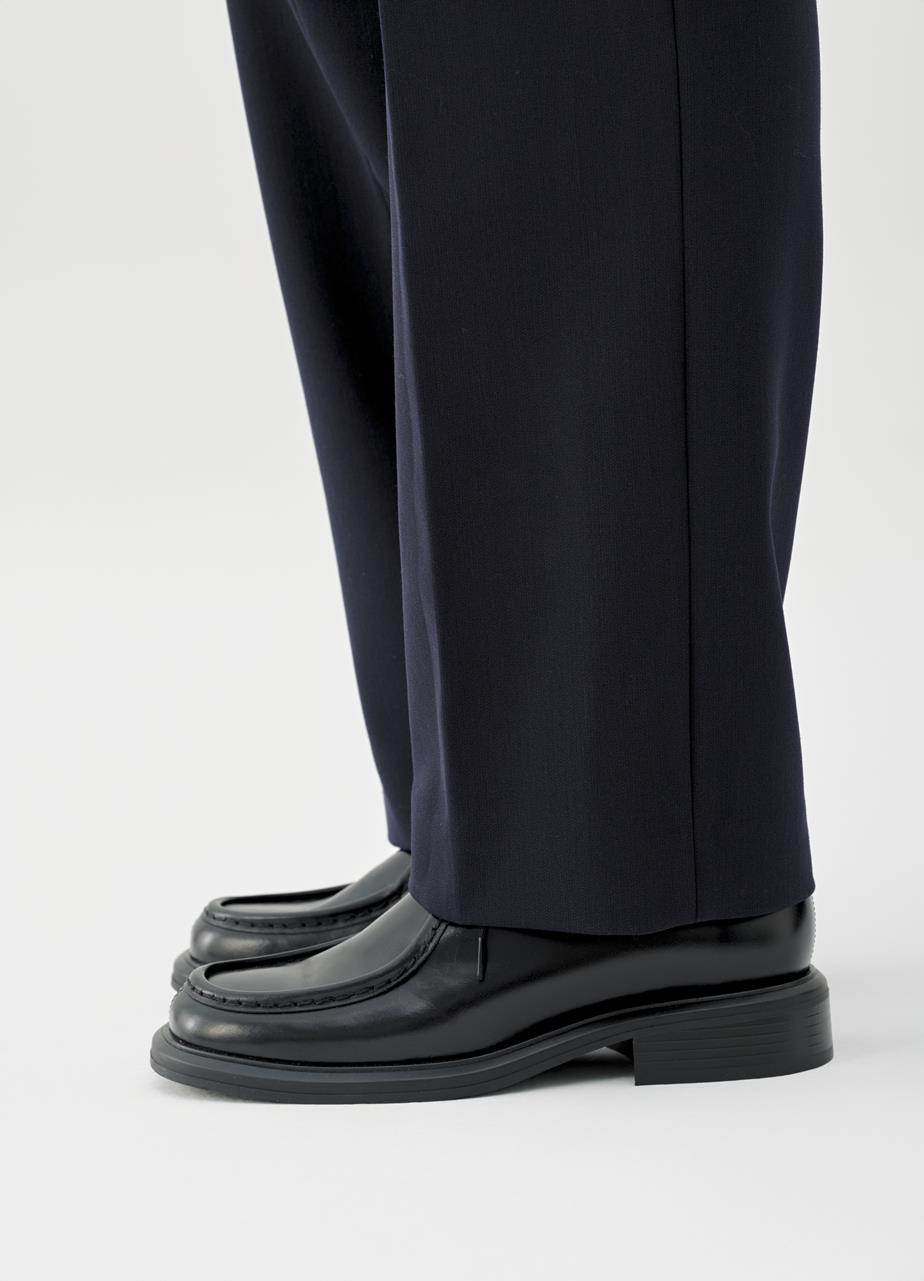 Ellis Shoes