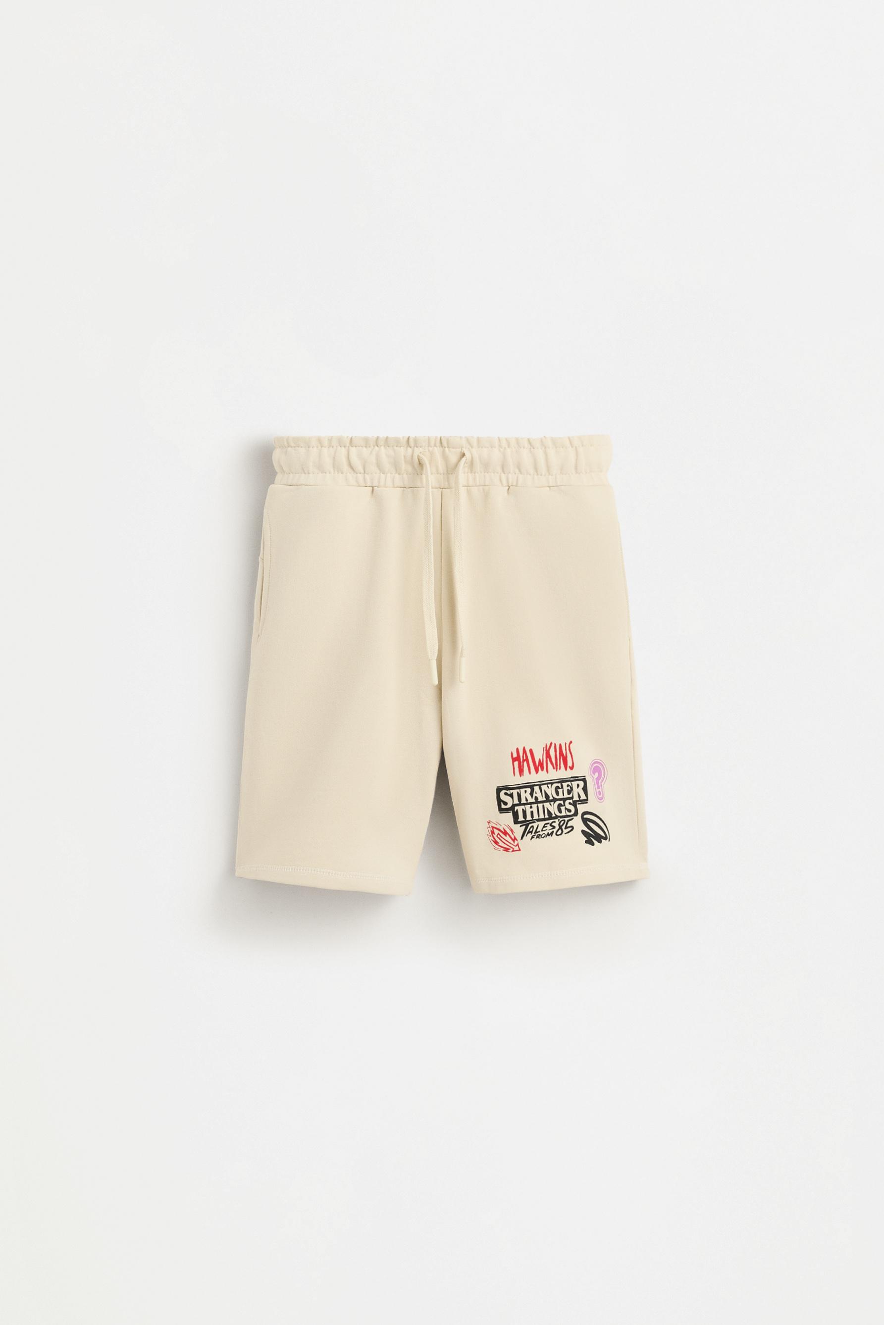 Bermuda jogger Stranger Things™/© Netflix
