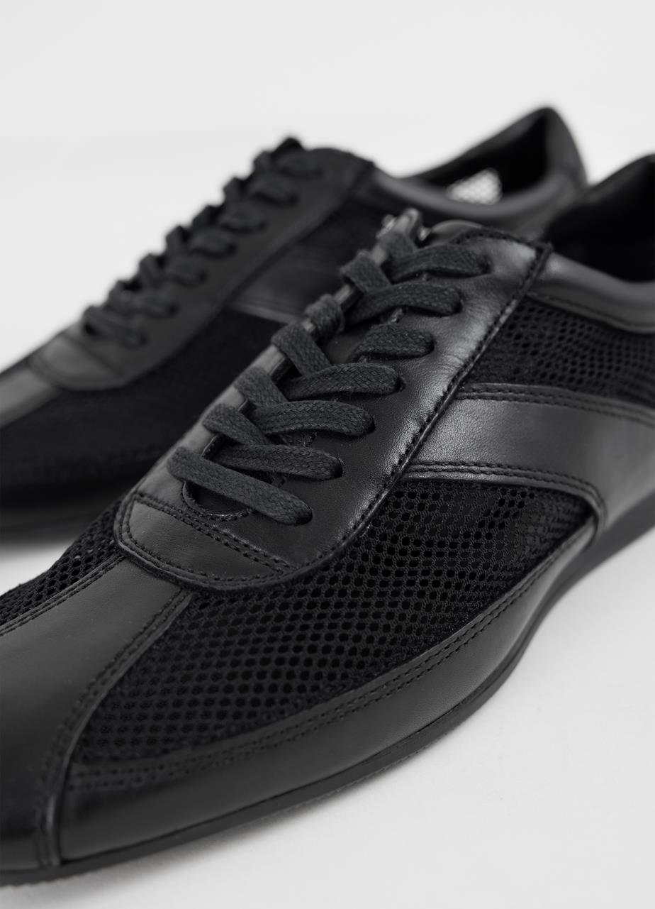 Hillary Sneakers