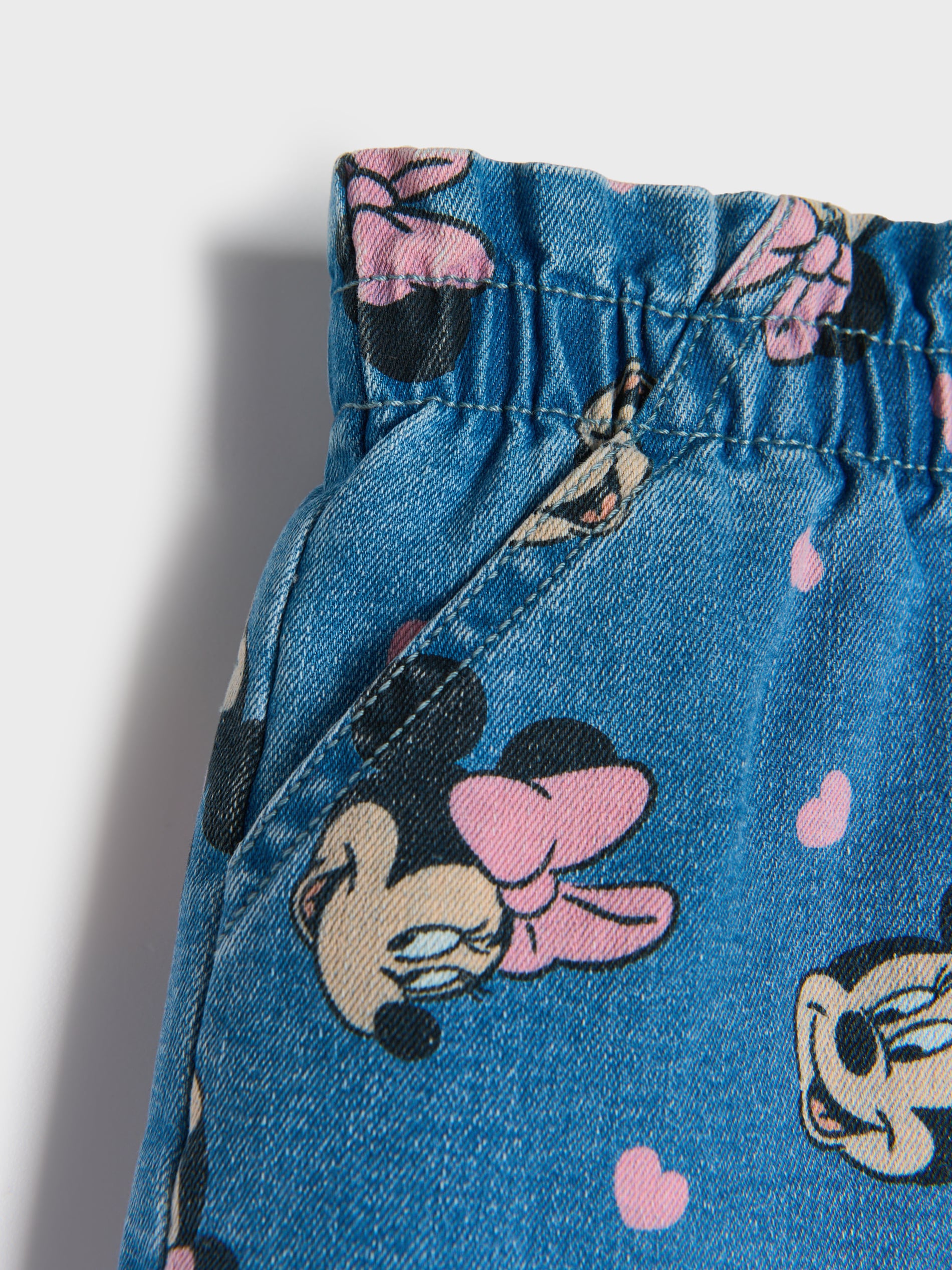 Szorty ze wzorkiem Minnie Mouse
