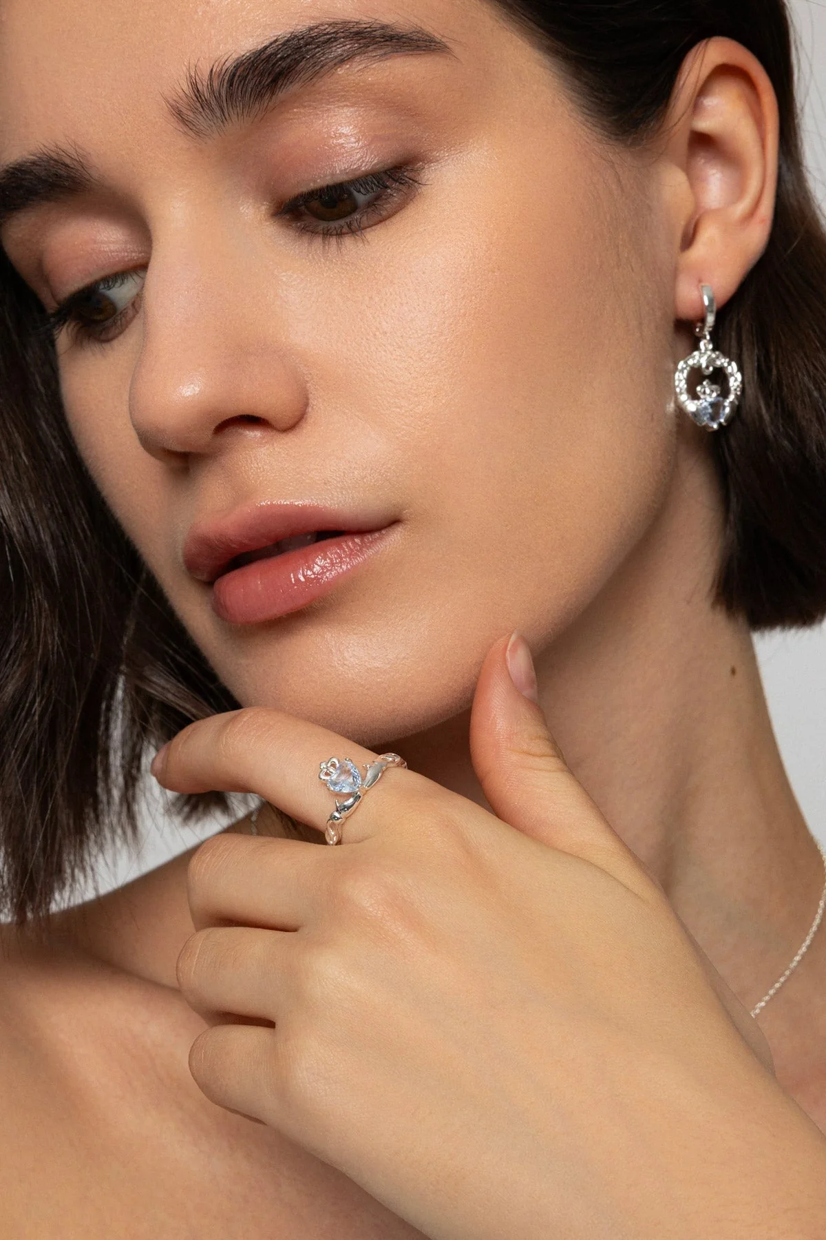 Sapphire Stone Claddagh Ring - Size 7.5