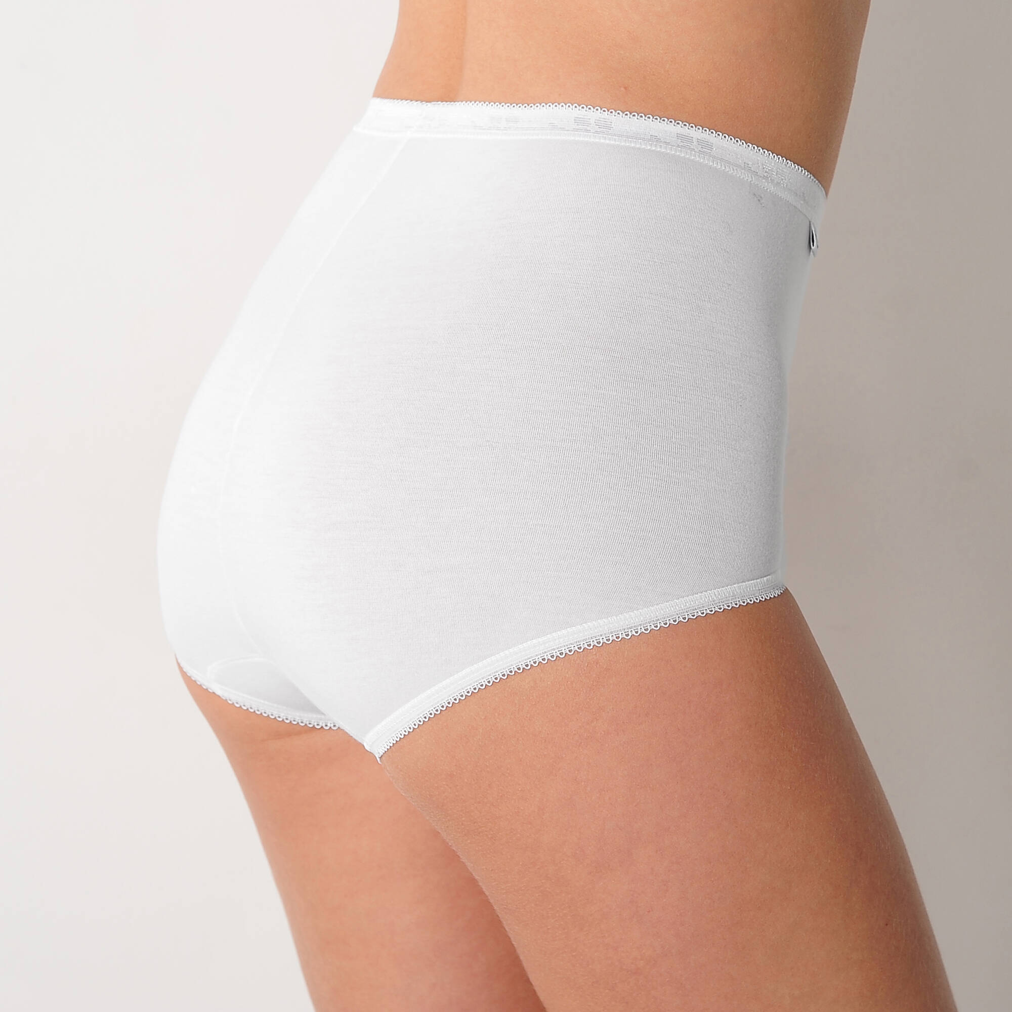 Culotte maxi Basic , lot de 3 achetées  1 GRATUITE (1)