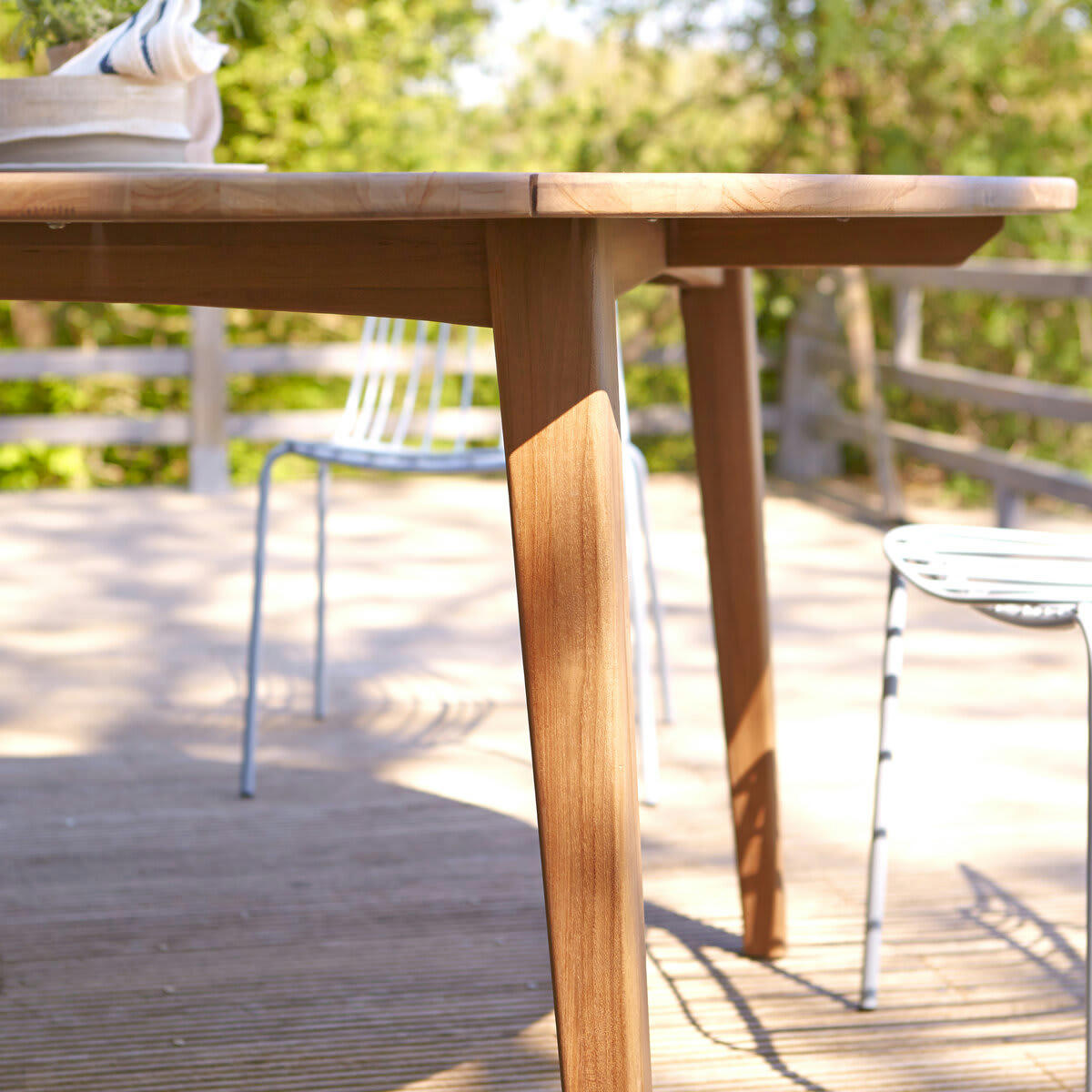 GRASSHOPPER - Table de jardin en teck massif recyclé 8 pers.