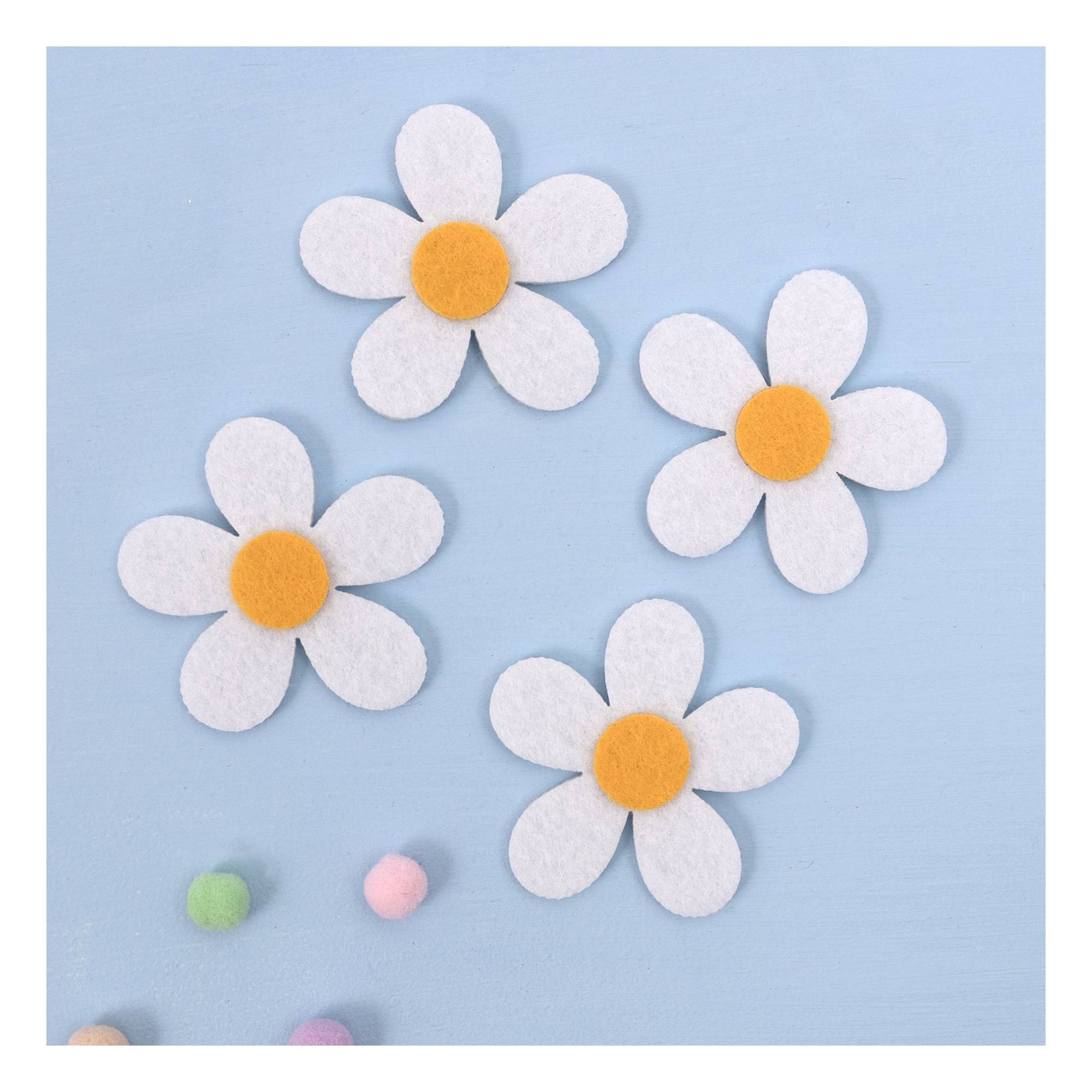 Felt Daisies 4 Pack