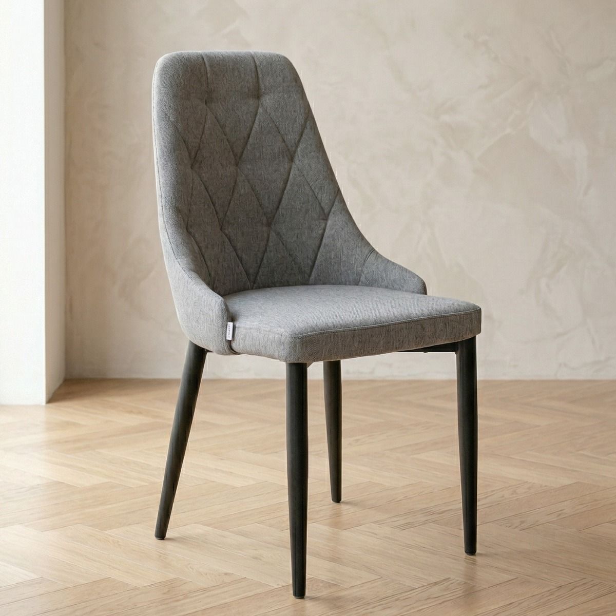 Krzesło LOUIS QUILTER w tkaninie szare 46,5x58x88 cm