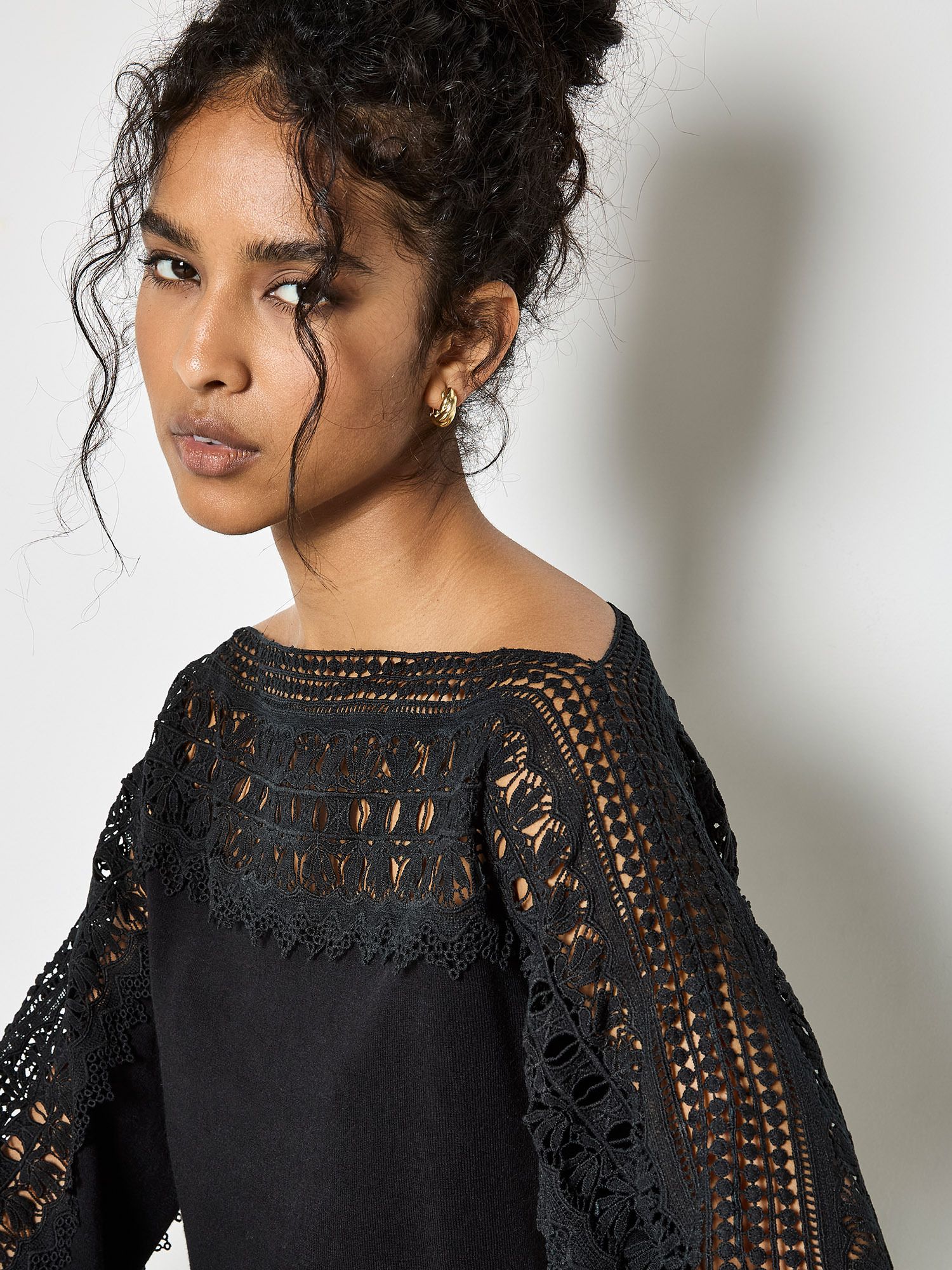 Apricot Lace Detail Lightweight Jumper