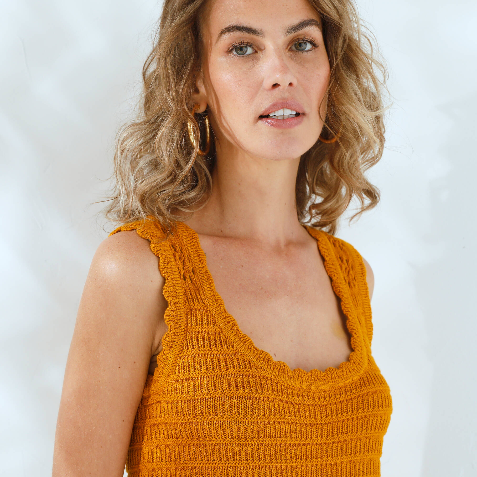 Pull sans manches en crochet