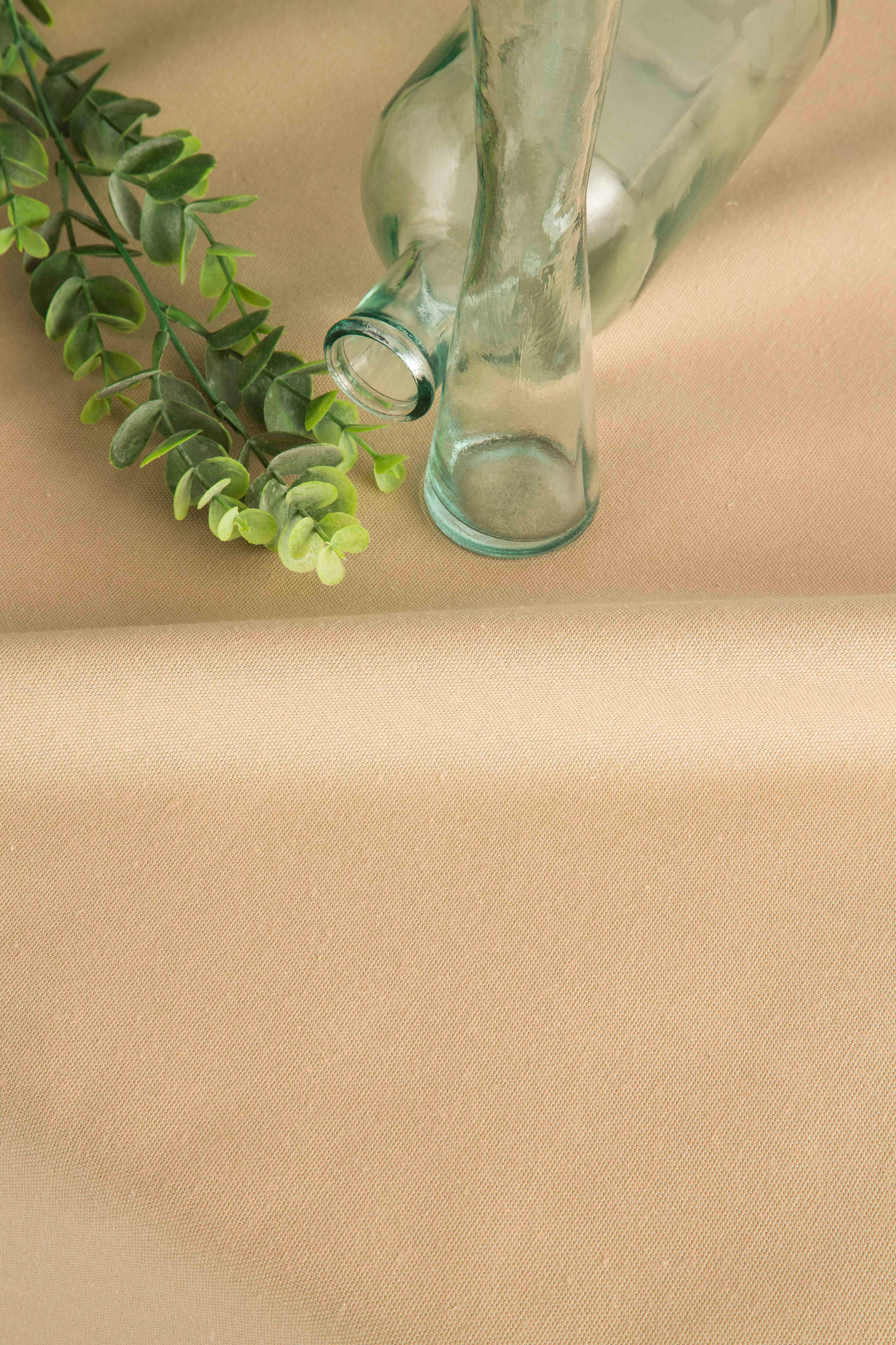 KAHU BEIGE - Nappe en coton biologique beige avec anti-taches 140x300 cm