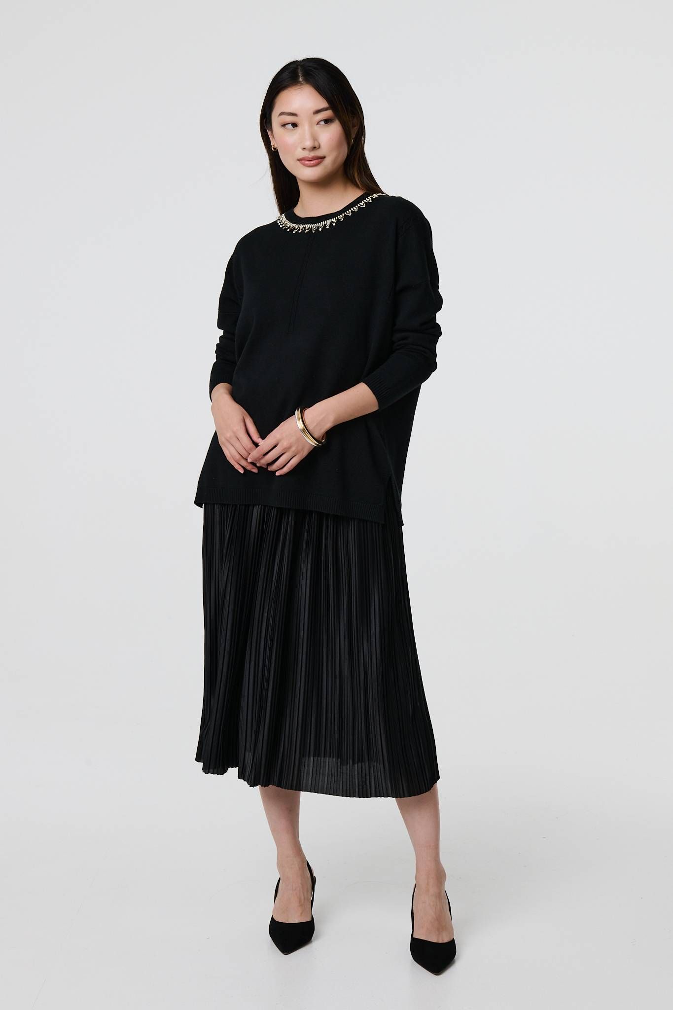 Izabel London Embellished Neck Relaxed Jumper