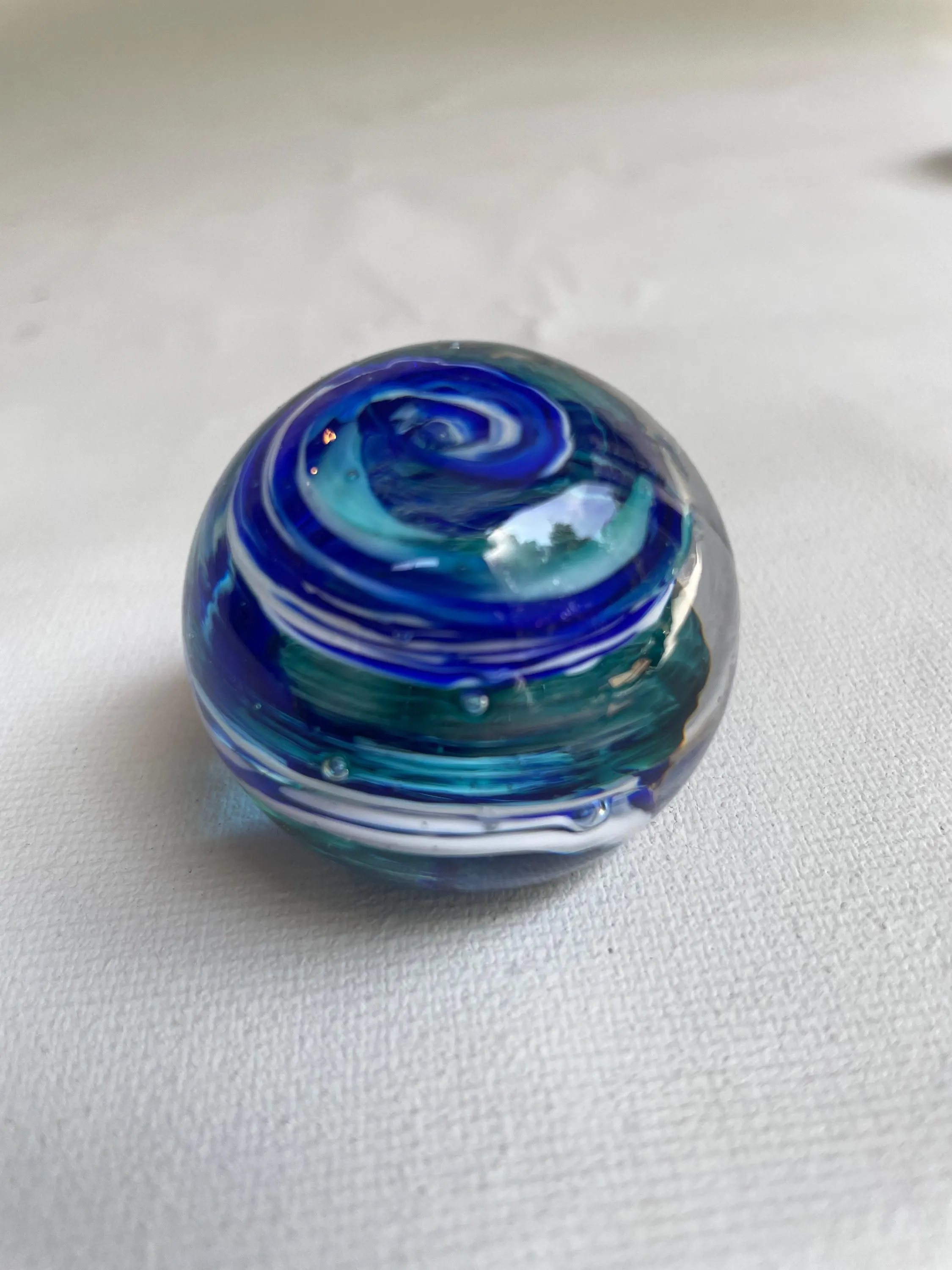 Set of 5 Glass paperweights