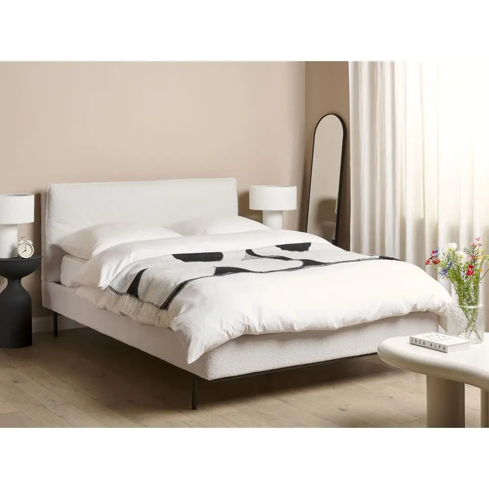 CORIO - Tweepersoonsbed - Wit - 140 x 200 cm - Boucl&eacute;