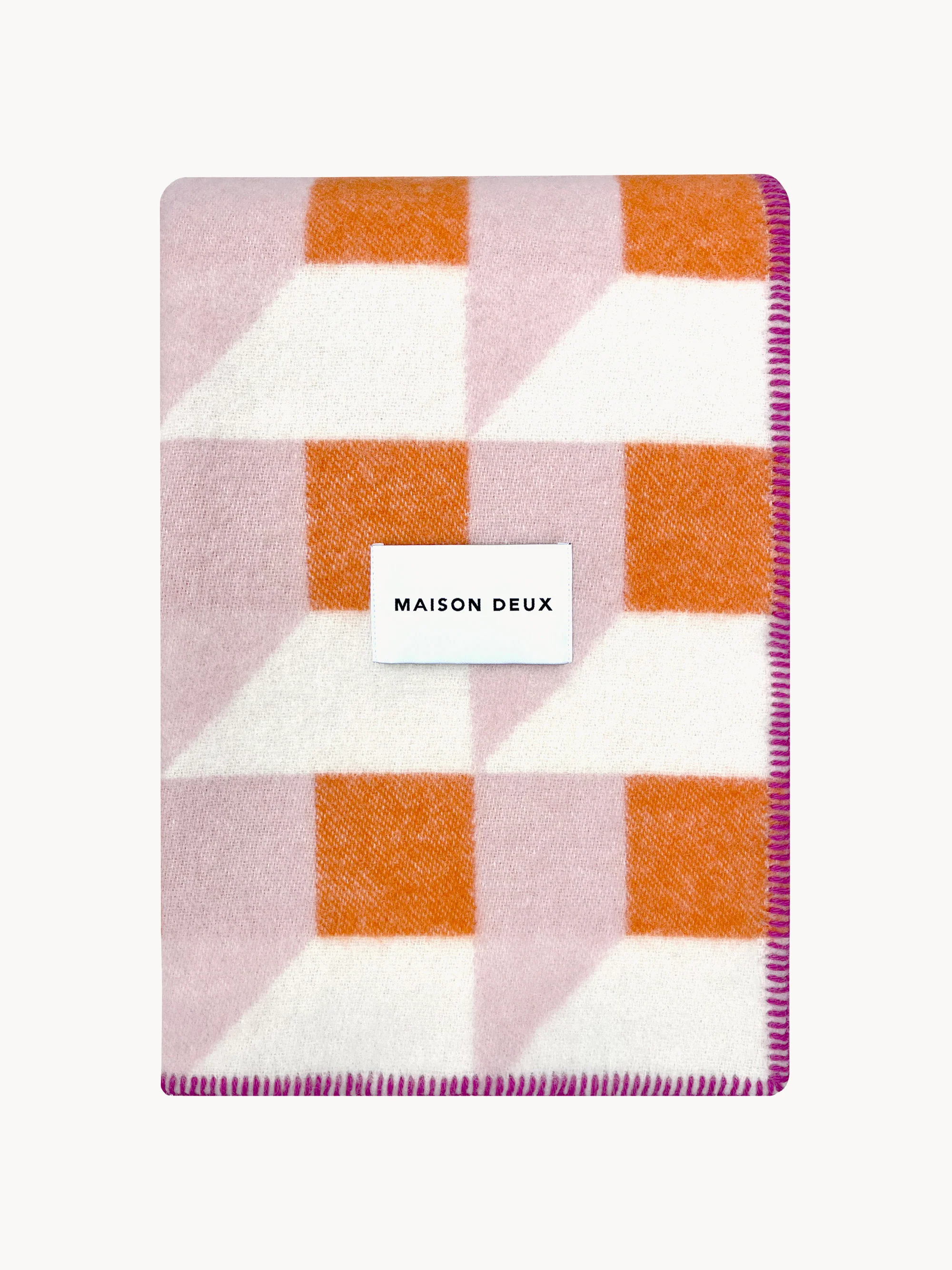 Wolldecke Cubics