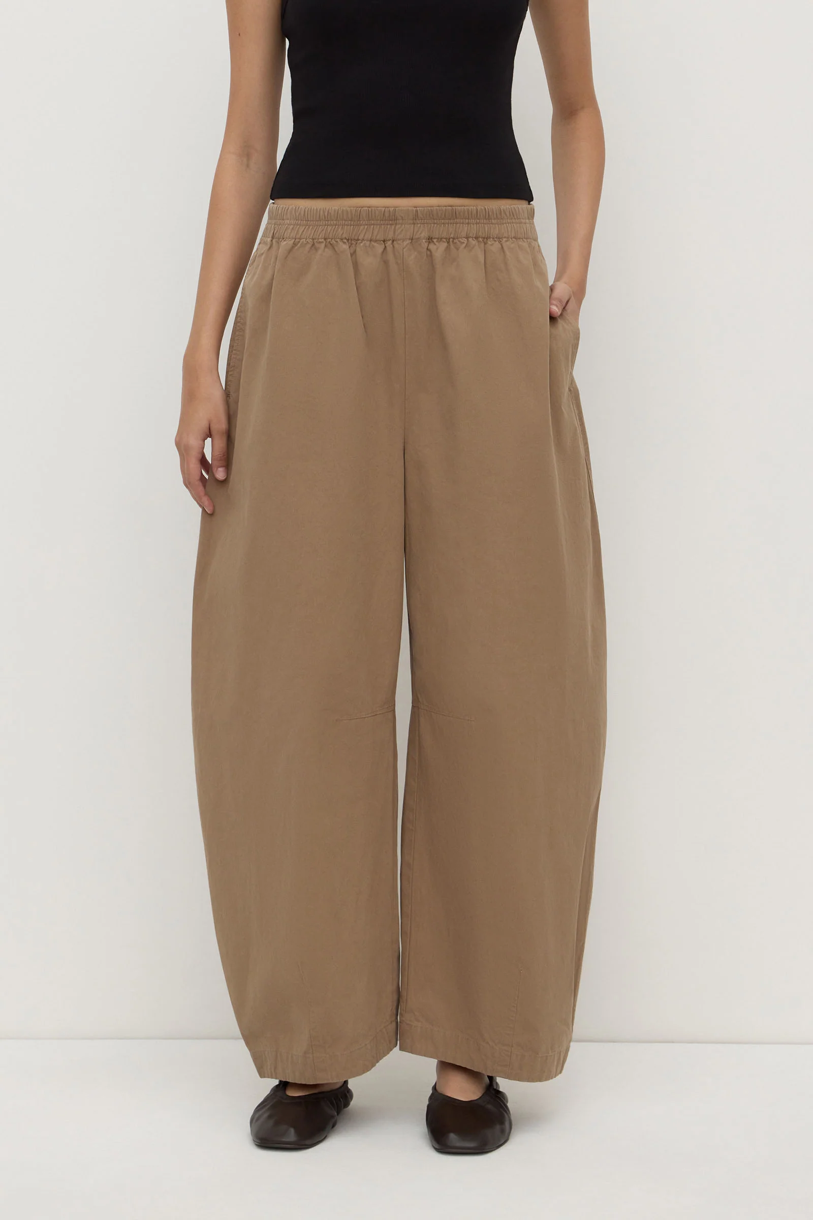 Lola Barrel Pant