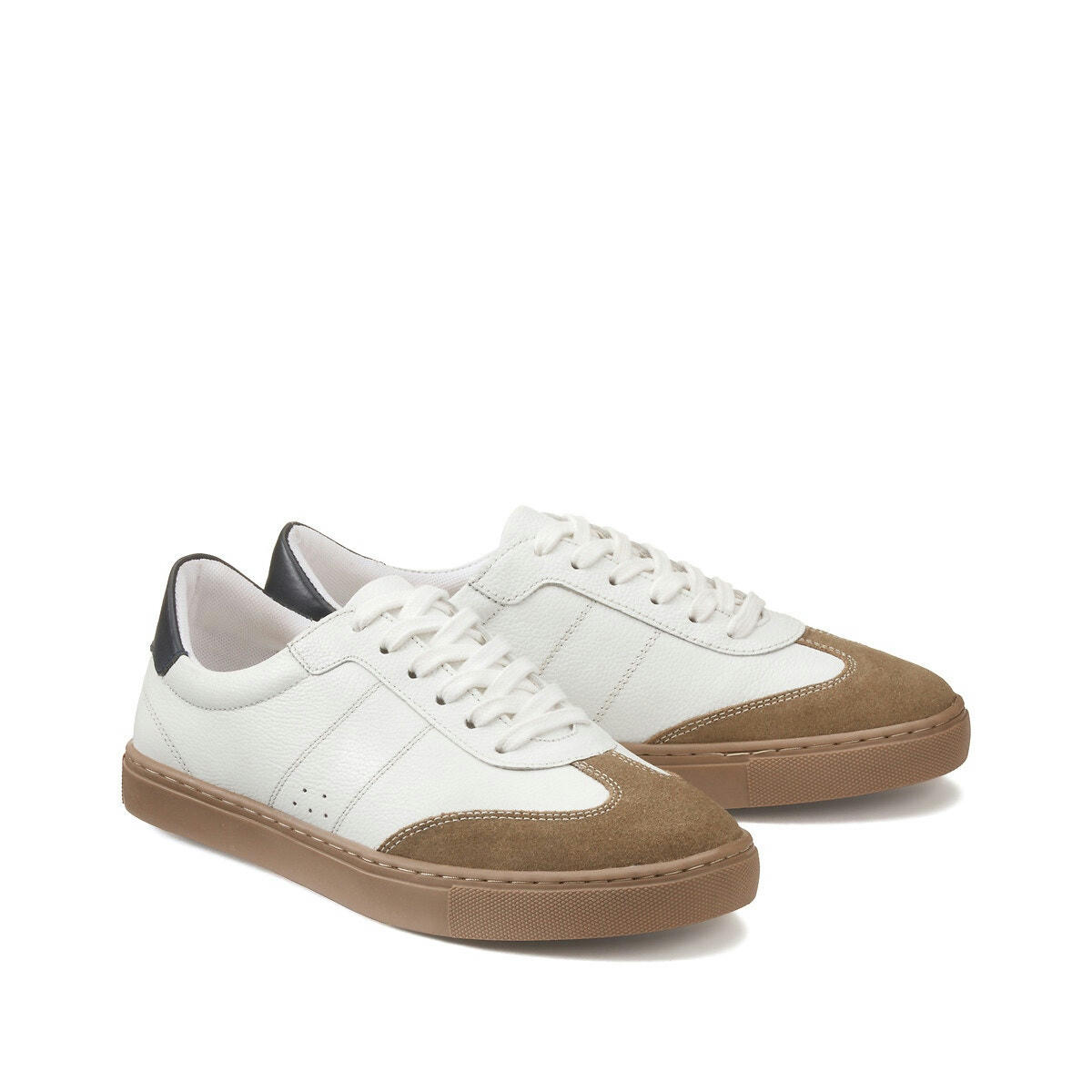 Baskets en cuir style vintage