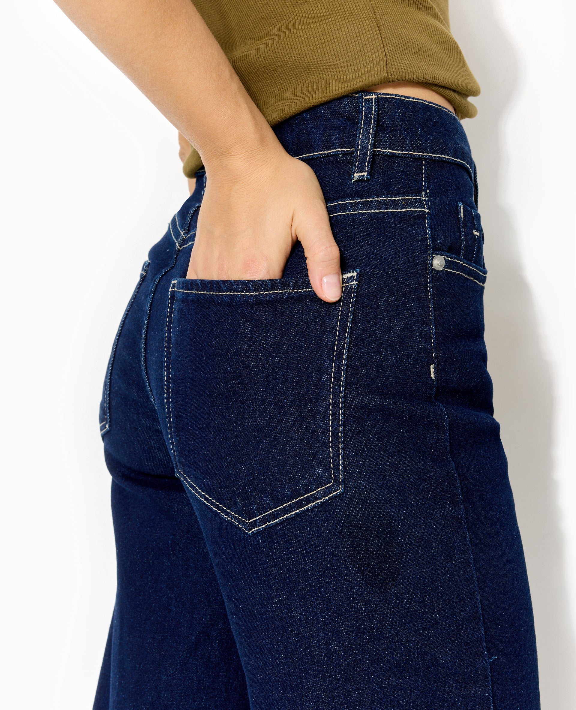 J71-1 / Jean wide taille haute bas coupés