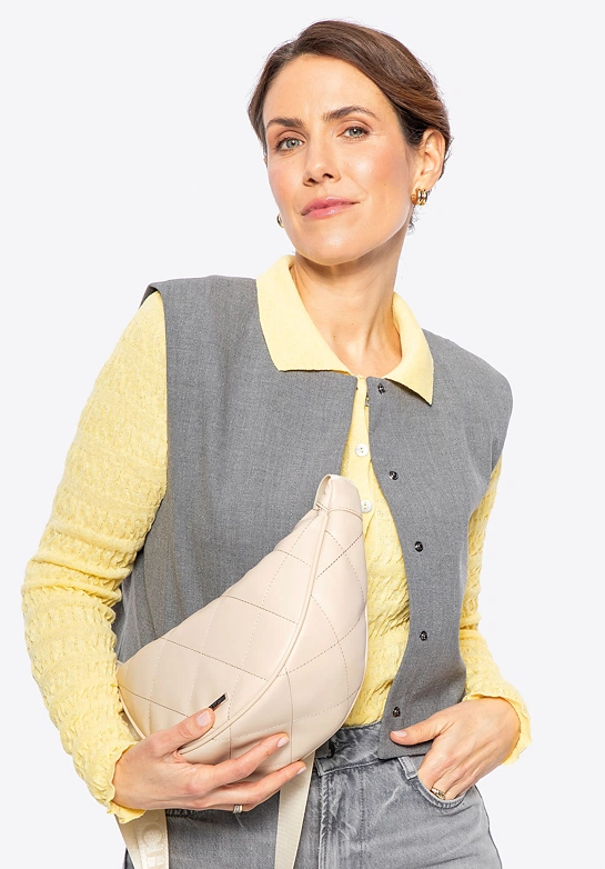 Damska torebka crossbody w geometryczne przeszycia kremowo - srebrna