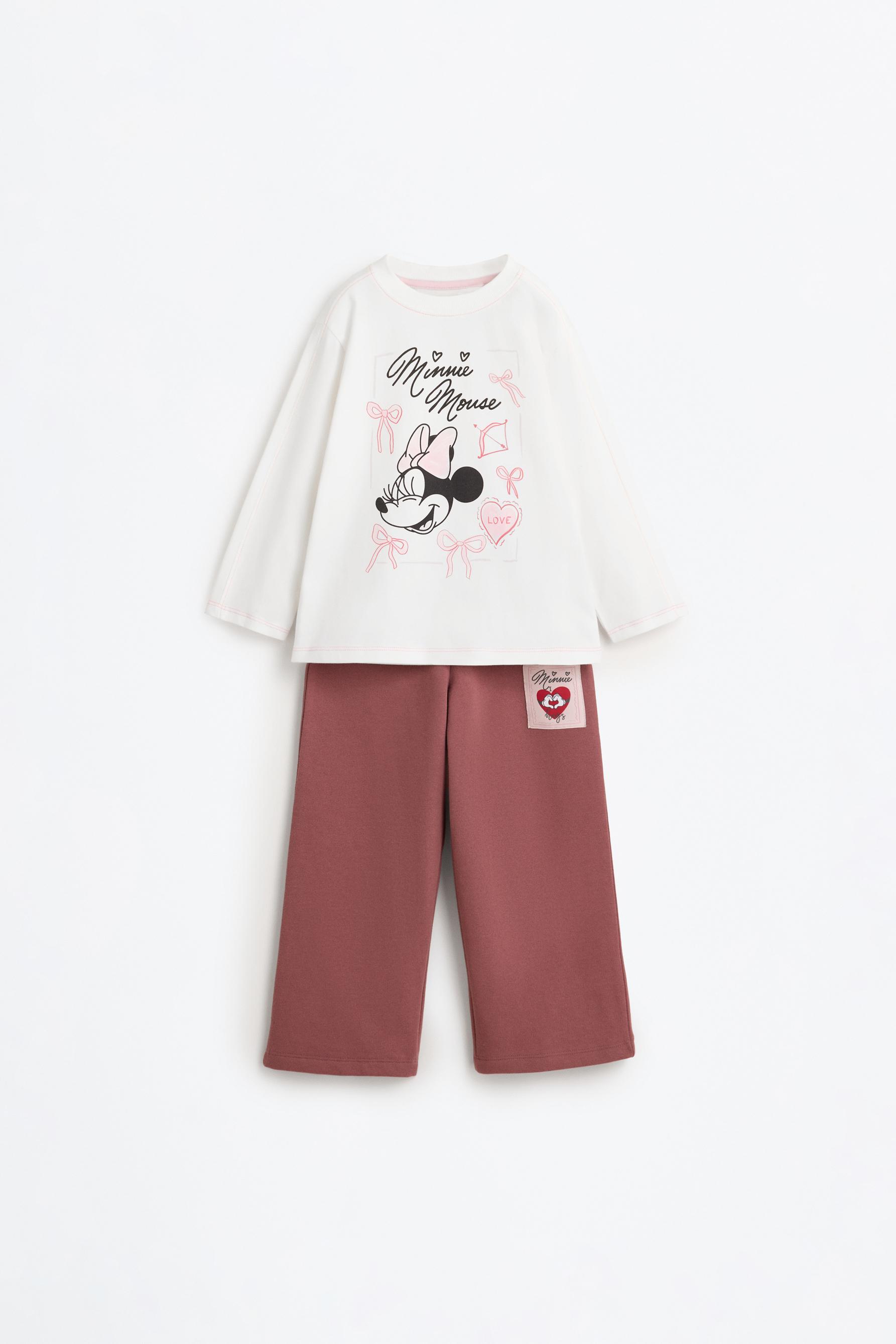 Conjunto Minnie Mouse ©Disney camiseta y wide leg