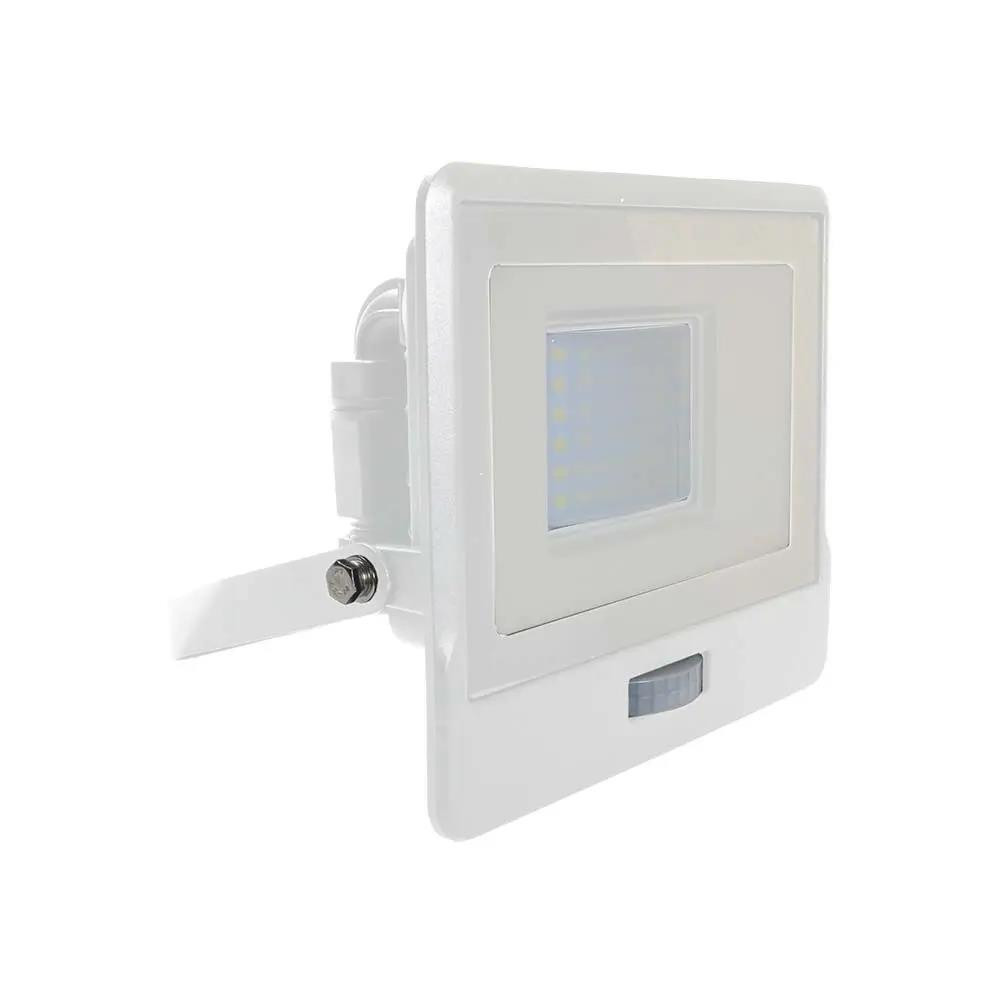 Naświetlacz 138S z czujnikiem biały LED 30W 2340lm biały zimny IP65 V-TAC