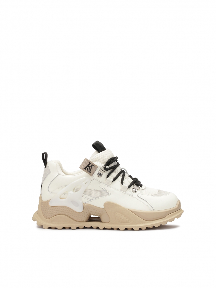 Beige sneakers in combined materials