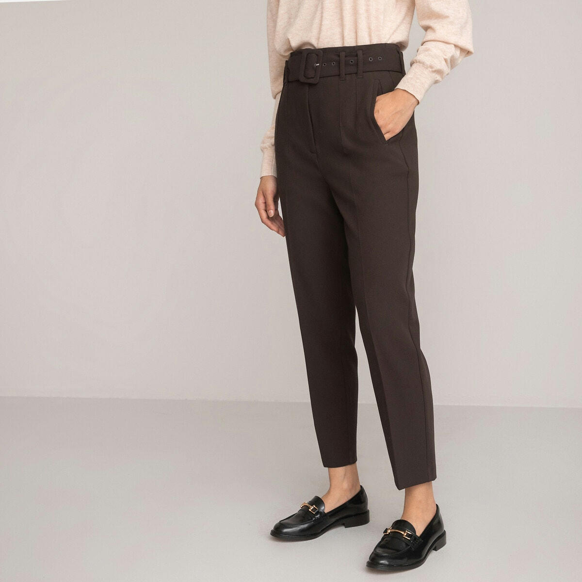 Pantalon cigarette, avec ceinture
