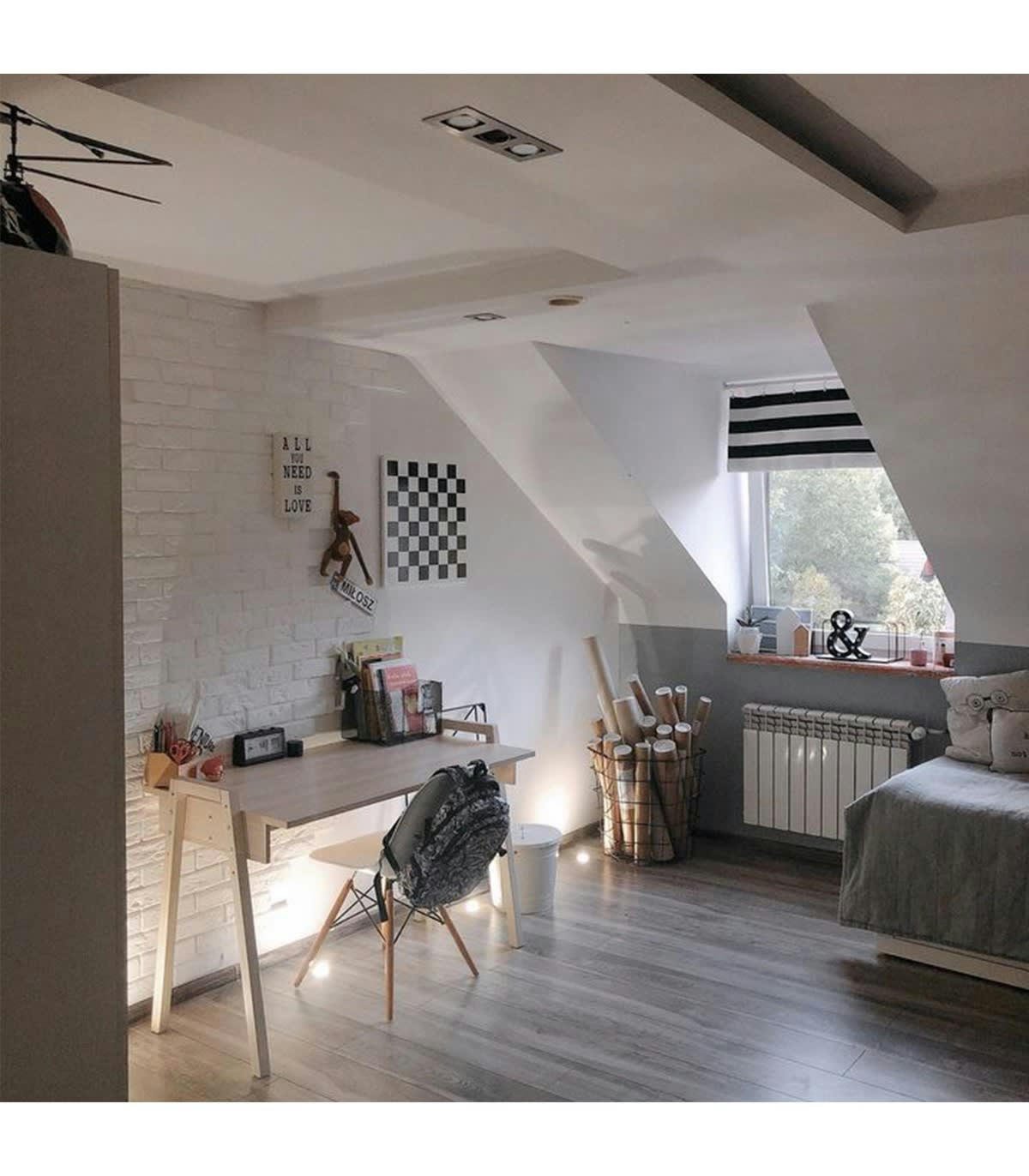 SPOT - Bureau décor bois et pieds en chêne massif L128 cm - Beige